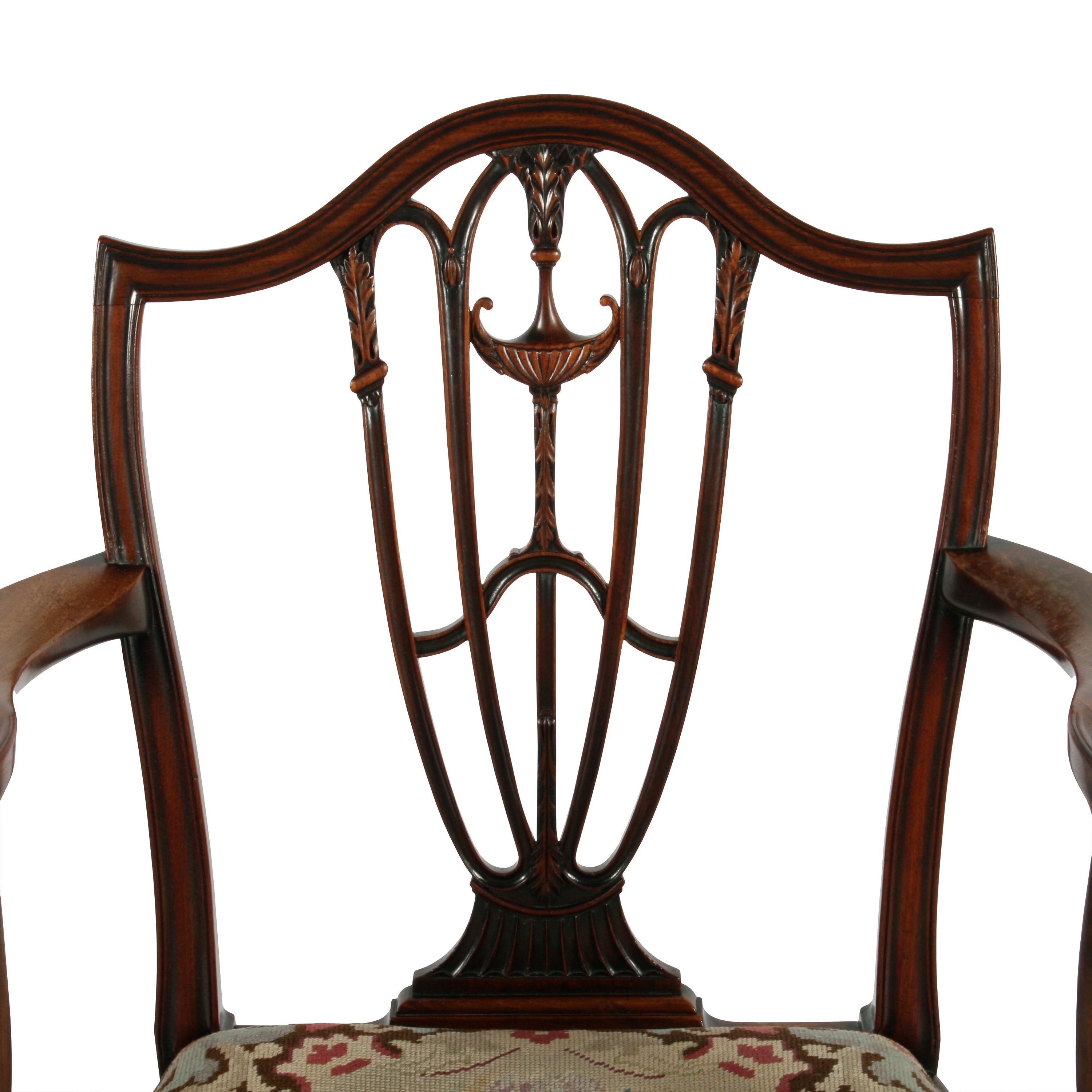 18th Century Georgian Mahogany Hepplewhite Elbow Chair In Good Condition For Sale In Newcastle Upon Tyne, GB