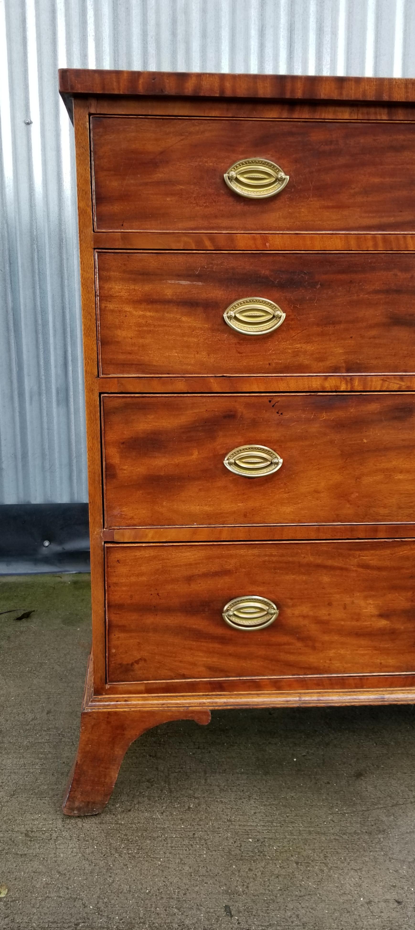 18th Century Hepplewhite Mahogany Chest 6