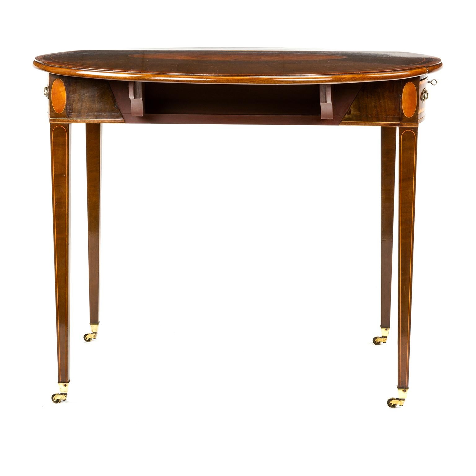 George III 18th Century Hepplewhite Oval Sycamore Pembroke Table, circa 1780