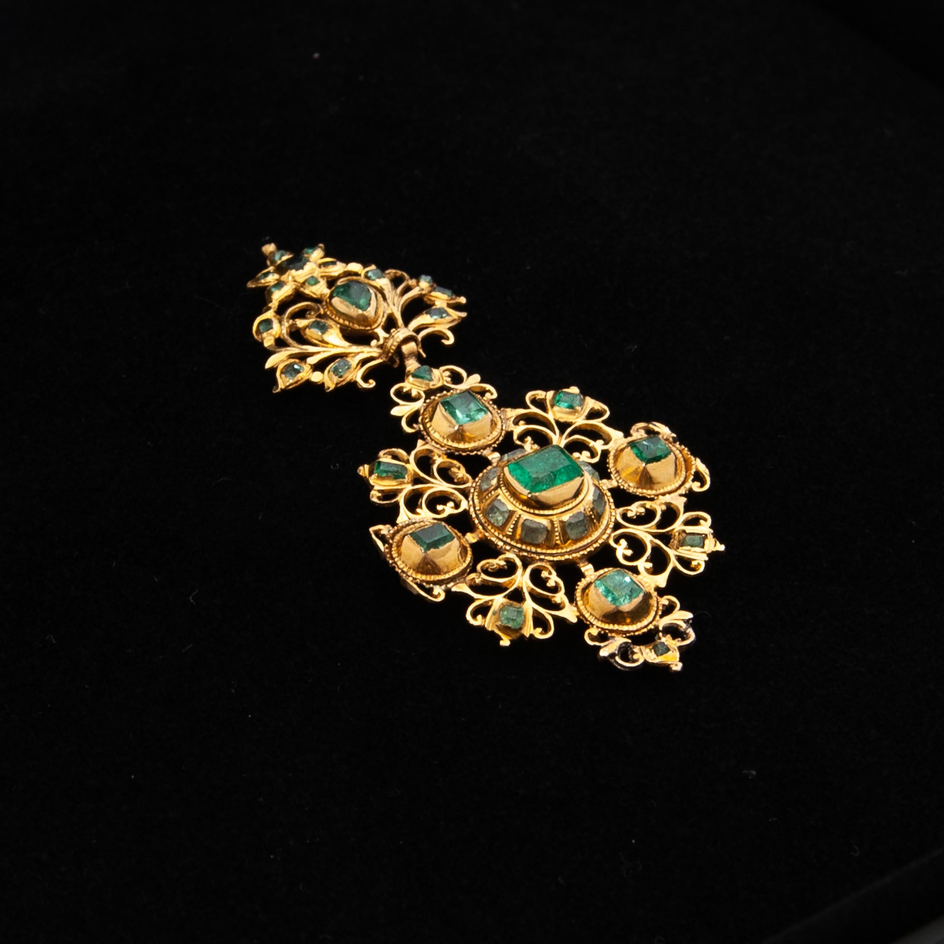 Emerald Cut Antique 18th Century Emerald 18K Gold Iberian Cross Pendant, Certified For Sale