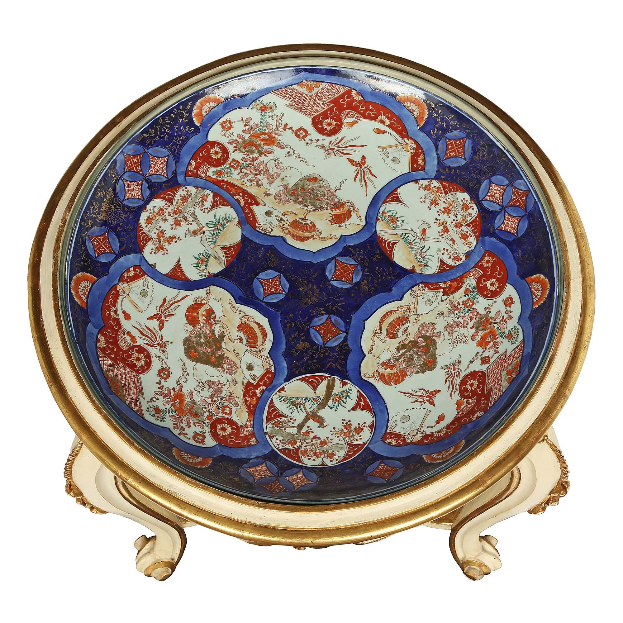 Porcelain 18th Century Imari Bowl Fitted in an Italian 19th Century Louis XV Style Base For Sale