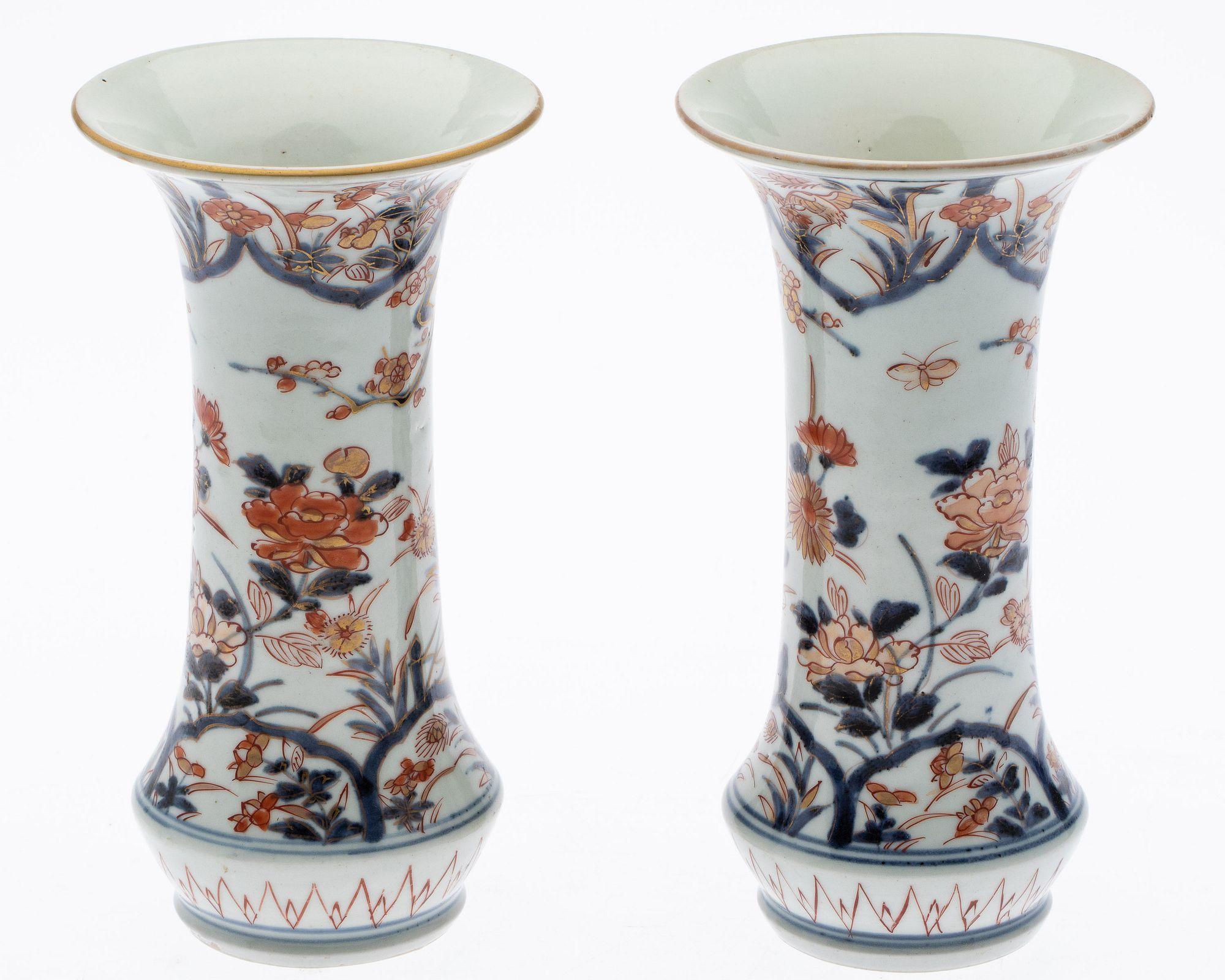 18th Century Imari Porcelain Vase Five Piece Garniture 2