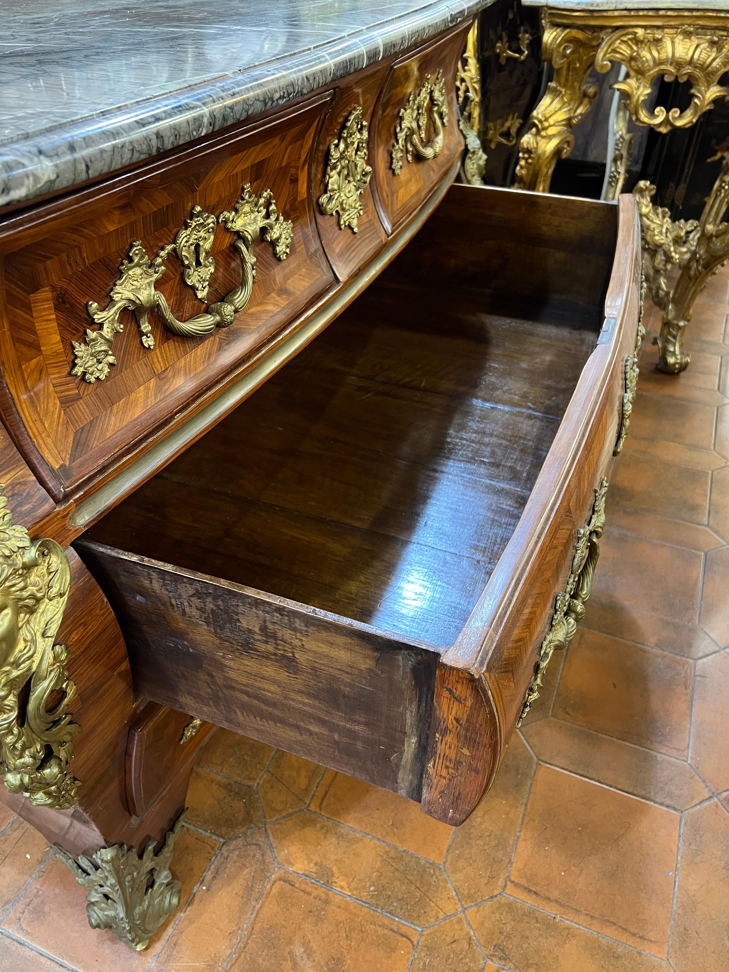 18th Century Important Wooden Commode of King Louis XV  by Pierre Migeon 1740 For Sale 8