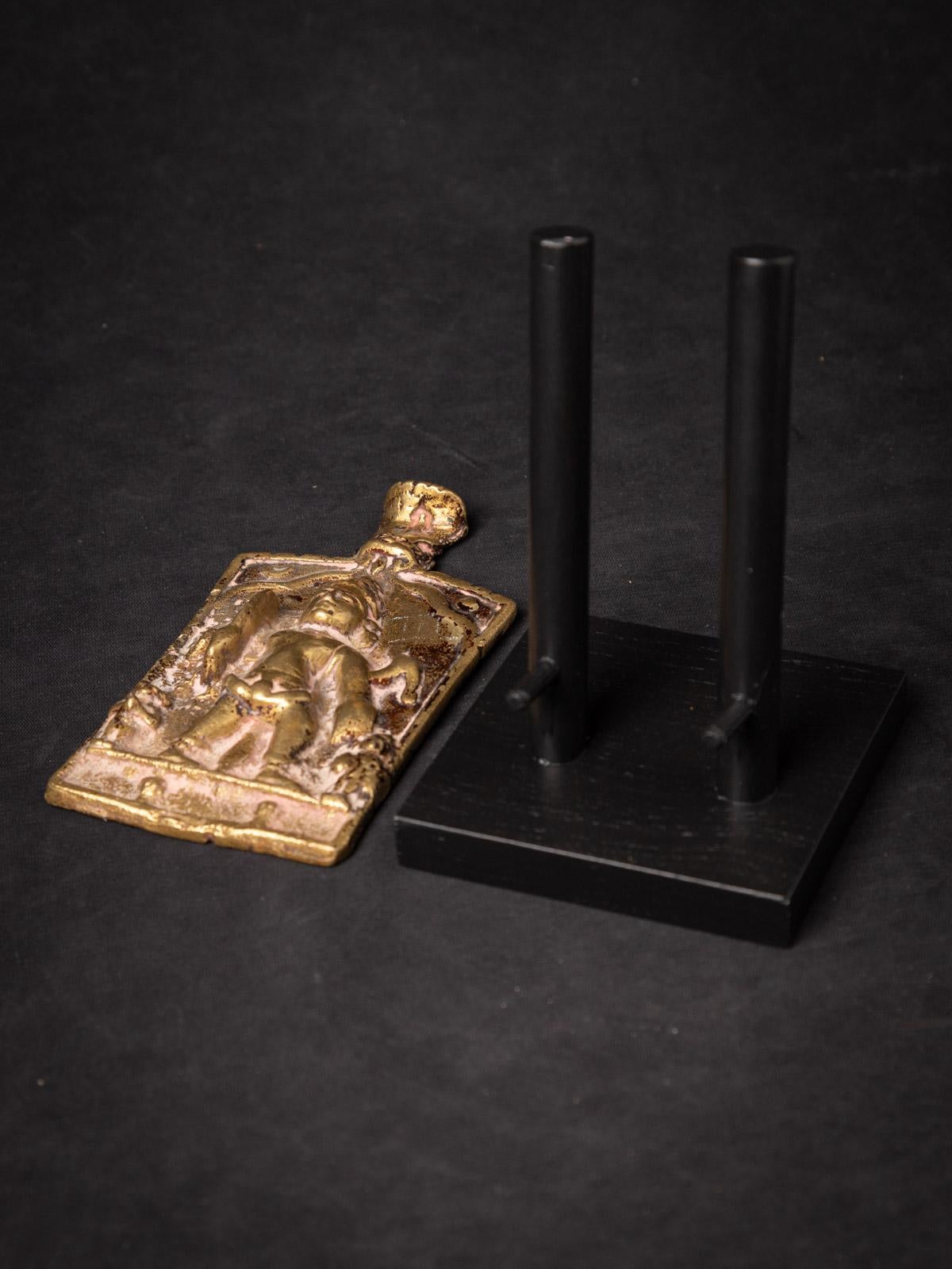 Plaque de dévotion en bronze indien du 18e siècle représentant Virabhadra de l'Inde en vente 2