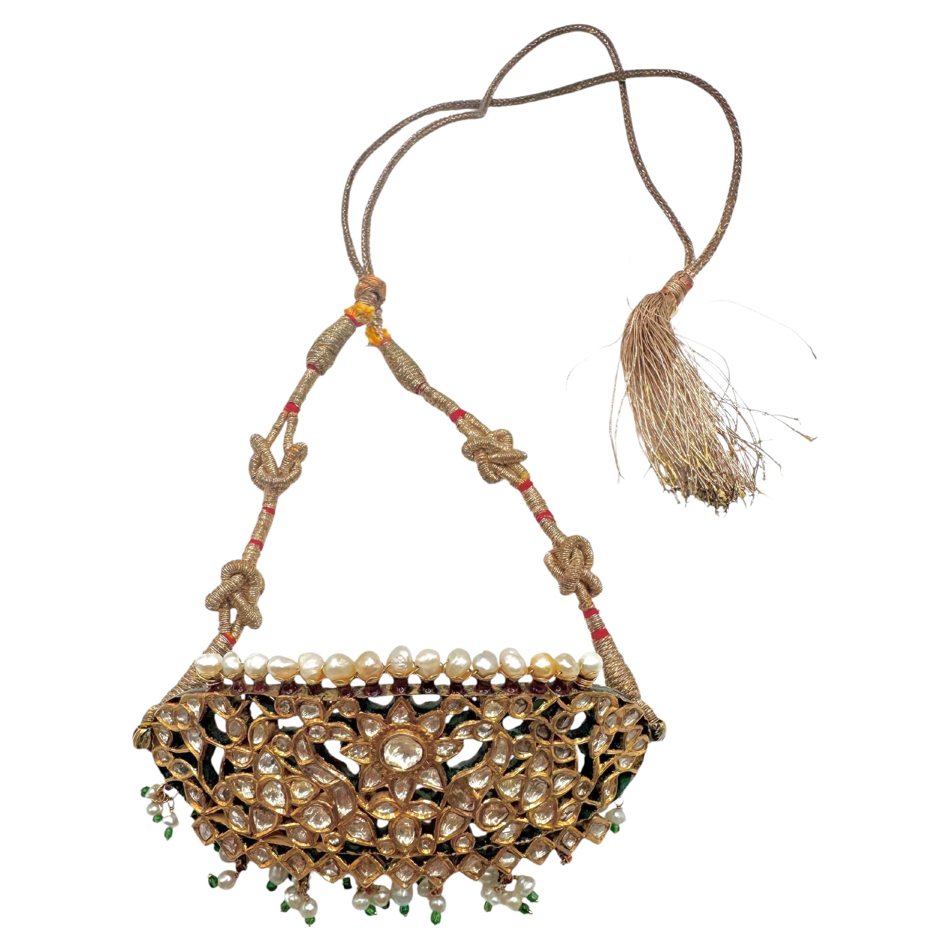 18th Century Indian Gold, Diamond & Enamel Bazuband (Armband) For Sale