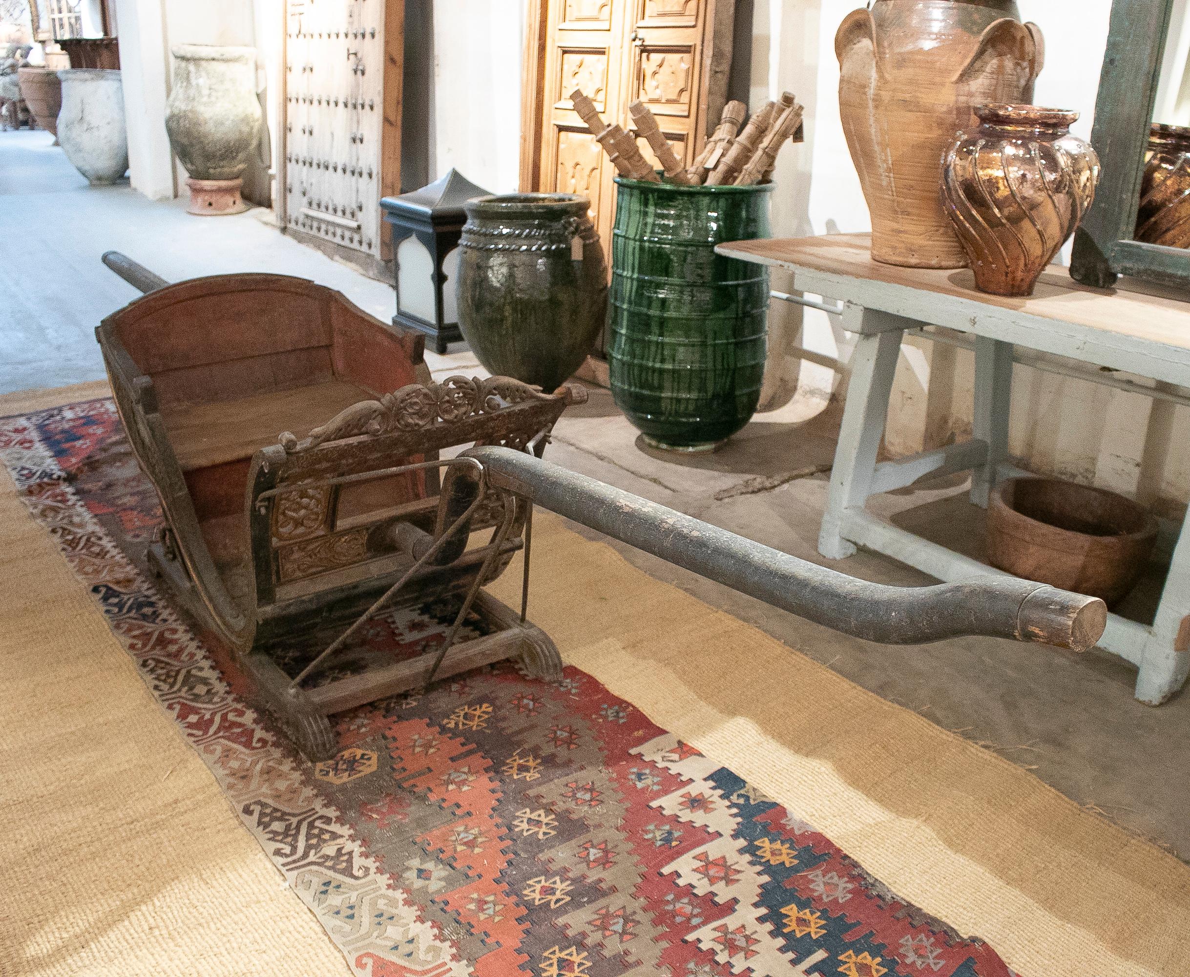  Indian Victorian Empire decorated palanquin litter.