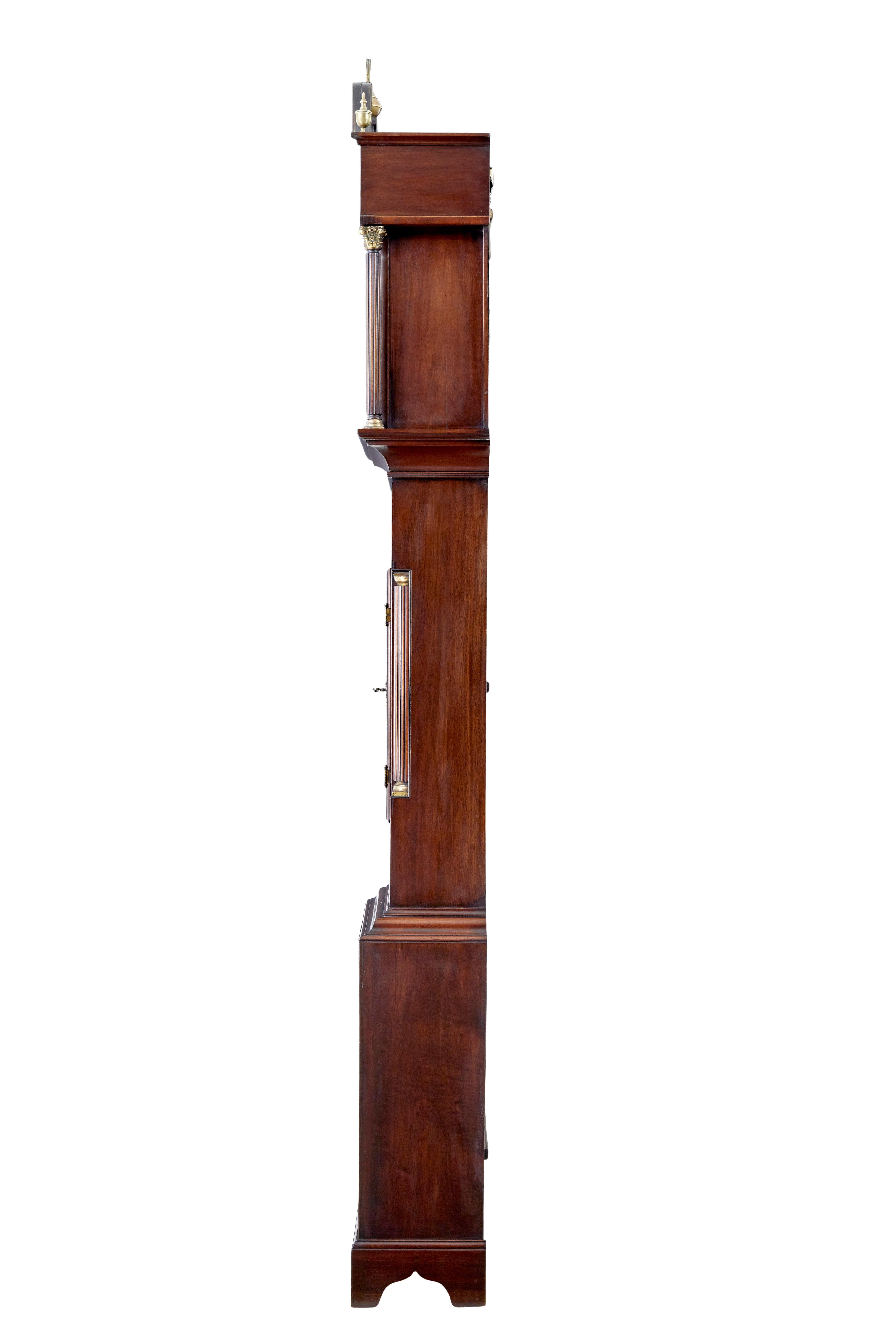 Georgien Pendule à long boîtier en acajou marqueté du 18e siècle par William Underwood en vente