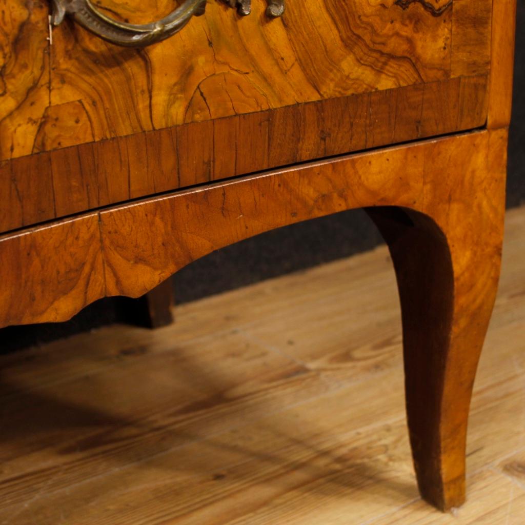 18th Century Inlaid Maple, Burl and Walnut Wood Venetian Antique Dresser,  1750 In Good Condition In Vicoforte, Piedmont