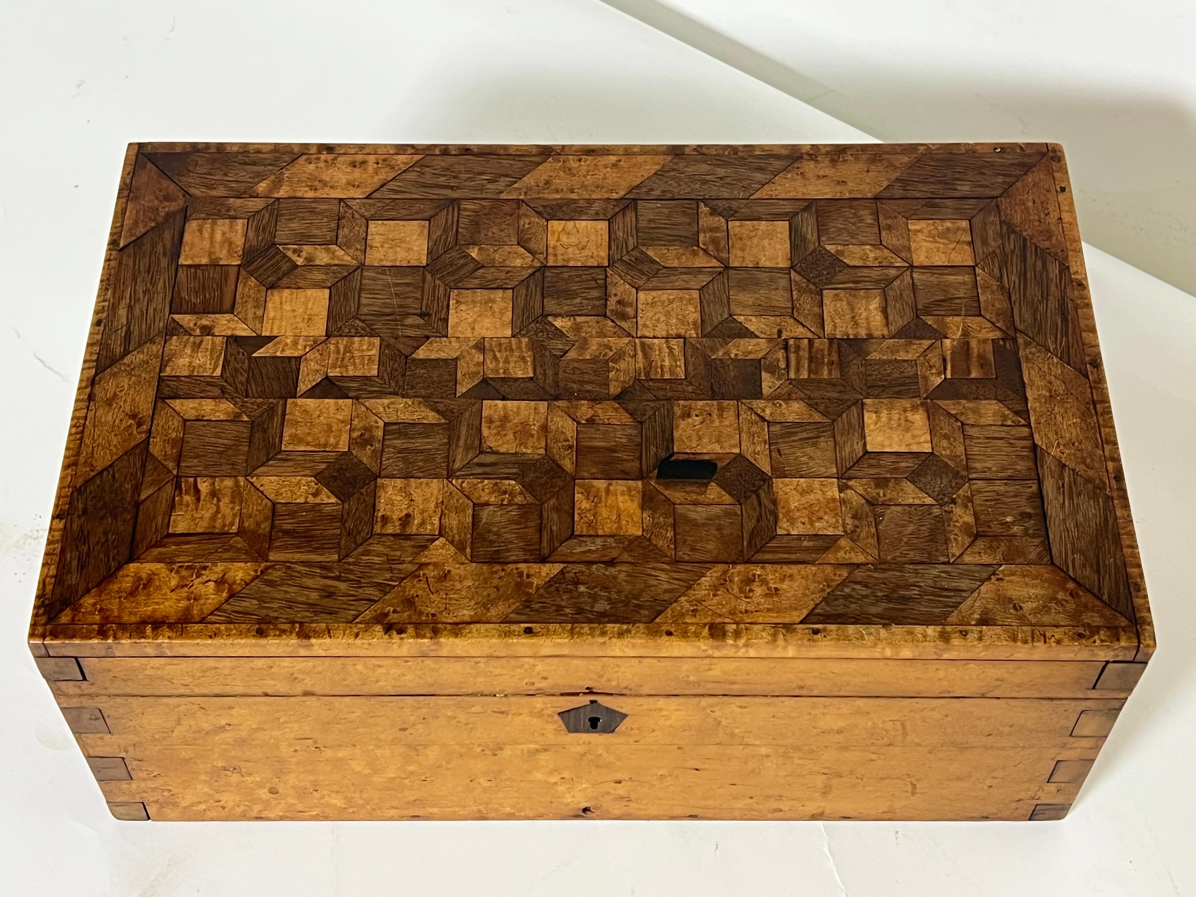18th Century Inlaid Marquetry Document Box In Good Condition For Sale In Peabody, MA