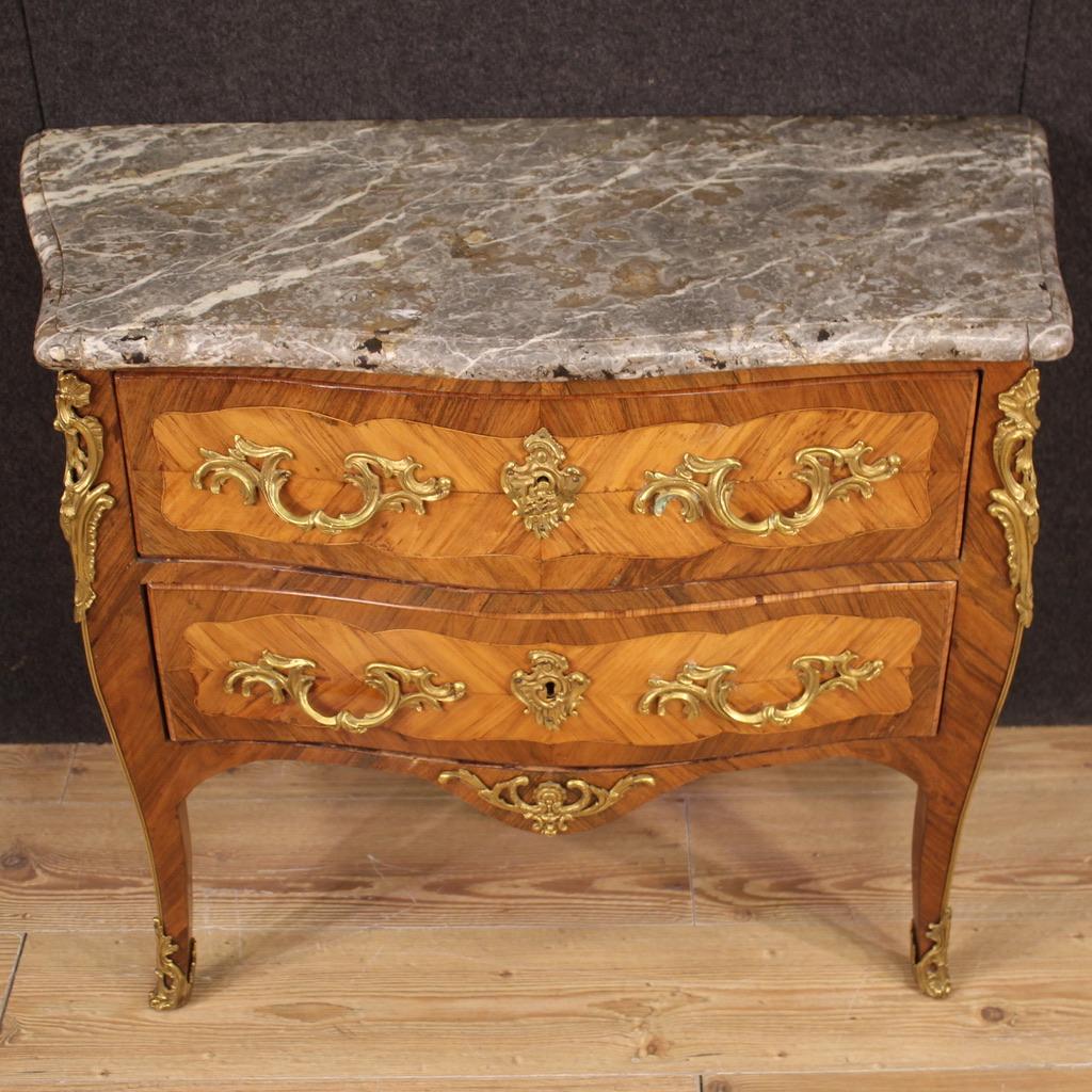 18th Century Inlaid Veneered Walnut And Marble Antique French Dresser, 1750 In Good Condition For Sale In Vicoforte, Piedmont