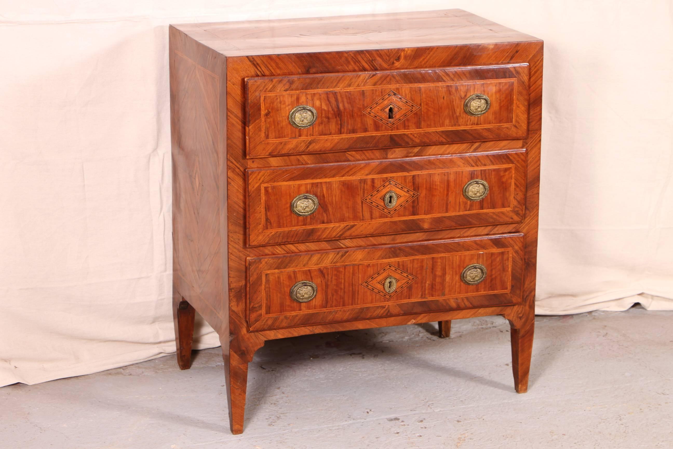 18th Century Inlaid Walnut Three-Drawer Commode In Good Condition In Bridgeport, CT