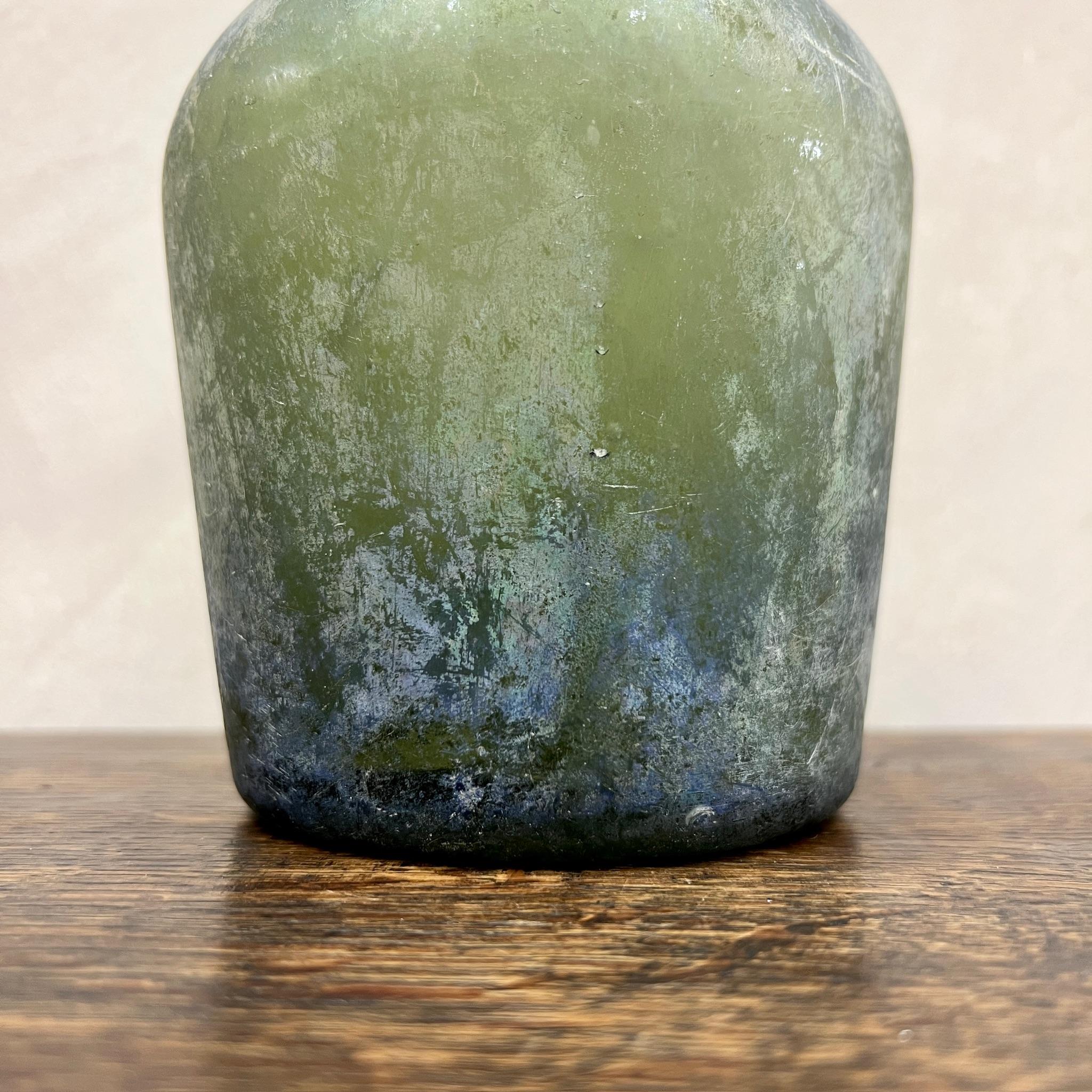 18th Century Iridescent Glass Ship’s Bottle In Good Condition In Southampton, GB
