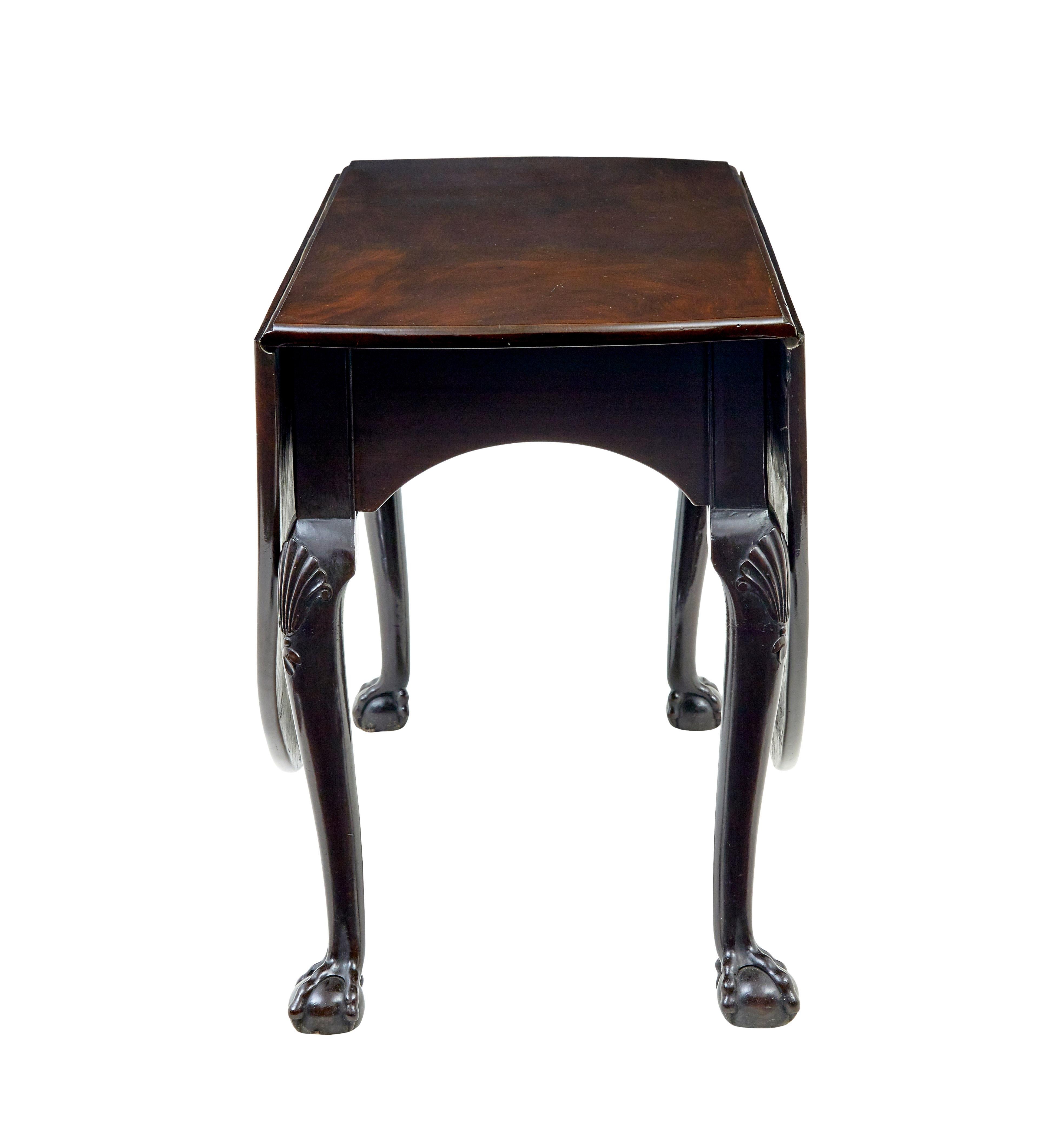 Acajou Table de salle à manger irlandaise du 18e siècle en vente