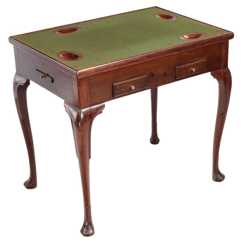Table à jeux irlandaise en acajou géorgien du 18e siècle en vente