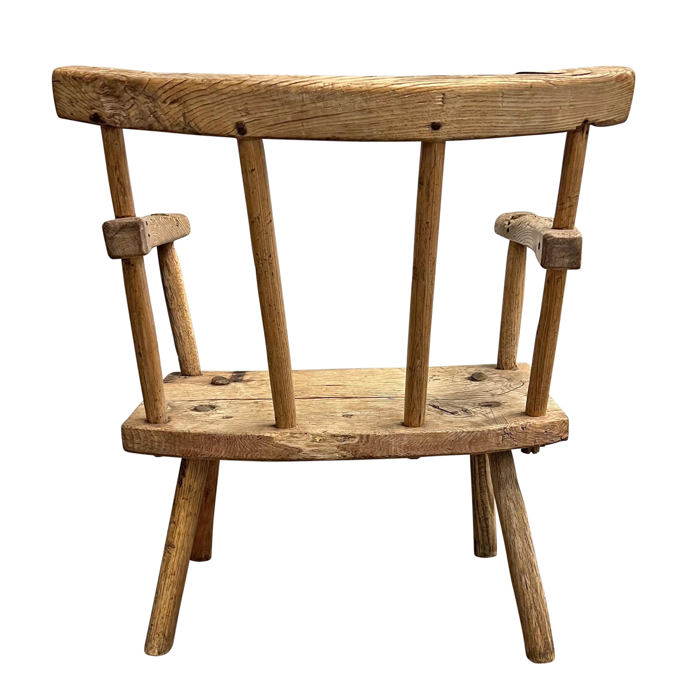 Rustic 18th Century Irish Hedge Chair For Sale
