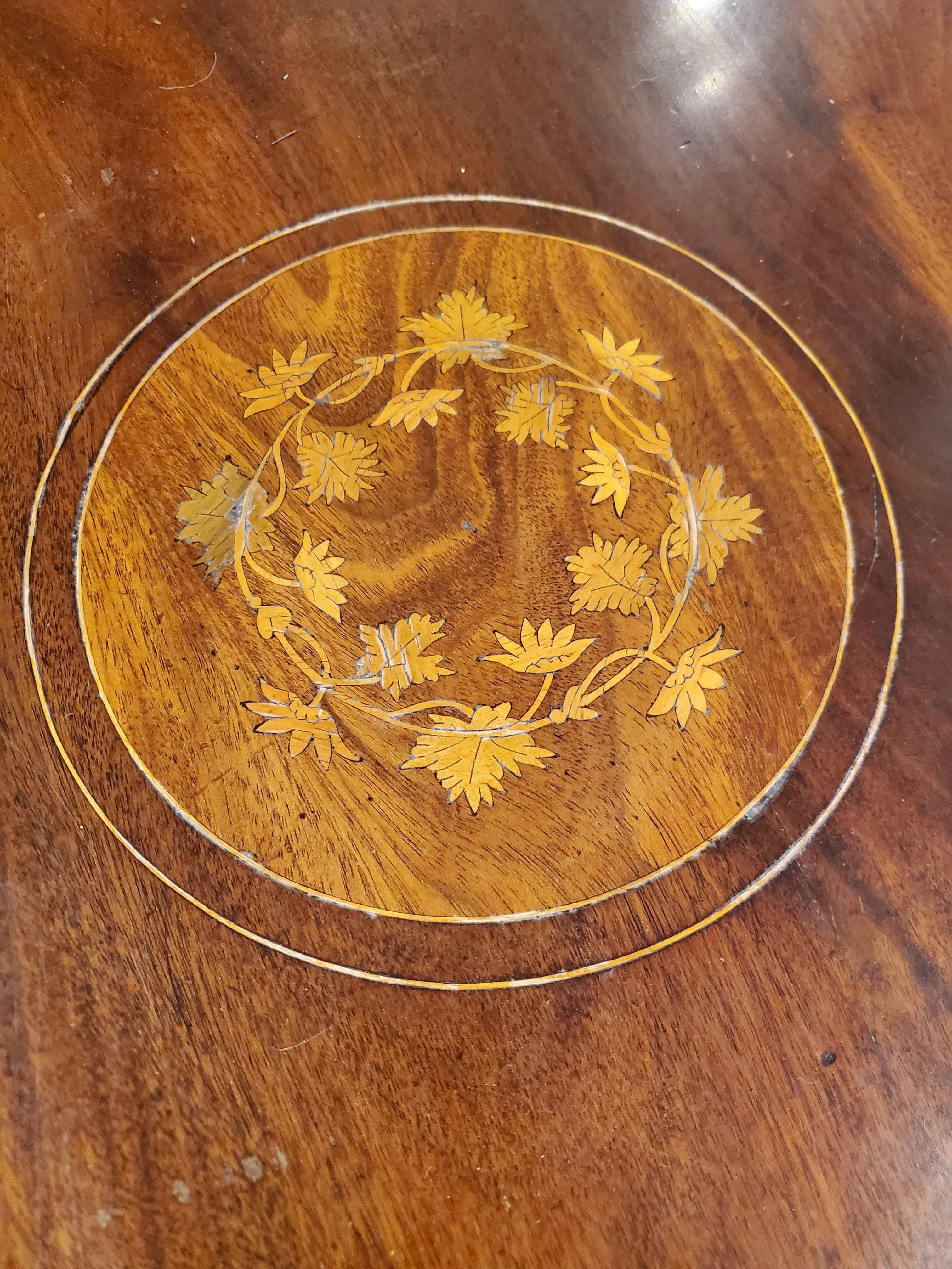 Northern Irish 18th Century Irish Mahogany and Boxwood Tilt-Top Tripod Tea Table