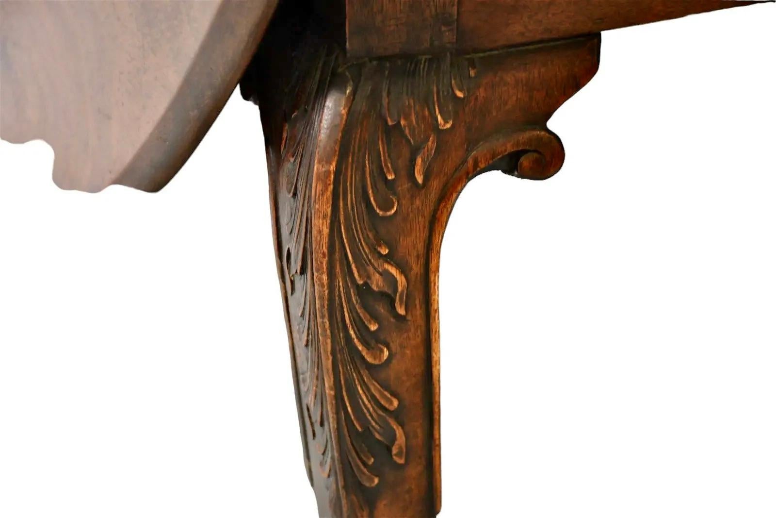 Carved 18th Century Irish Mahogany Wake or Dropleaf Dining Table For Sale