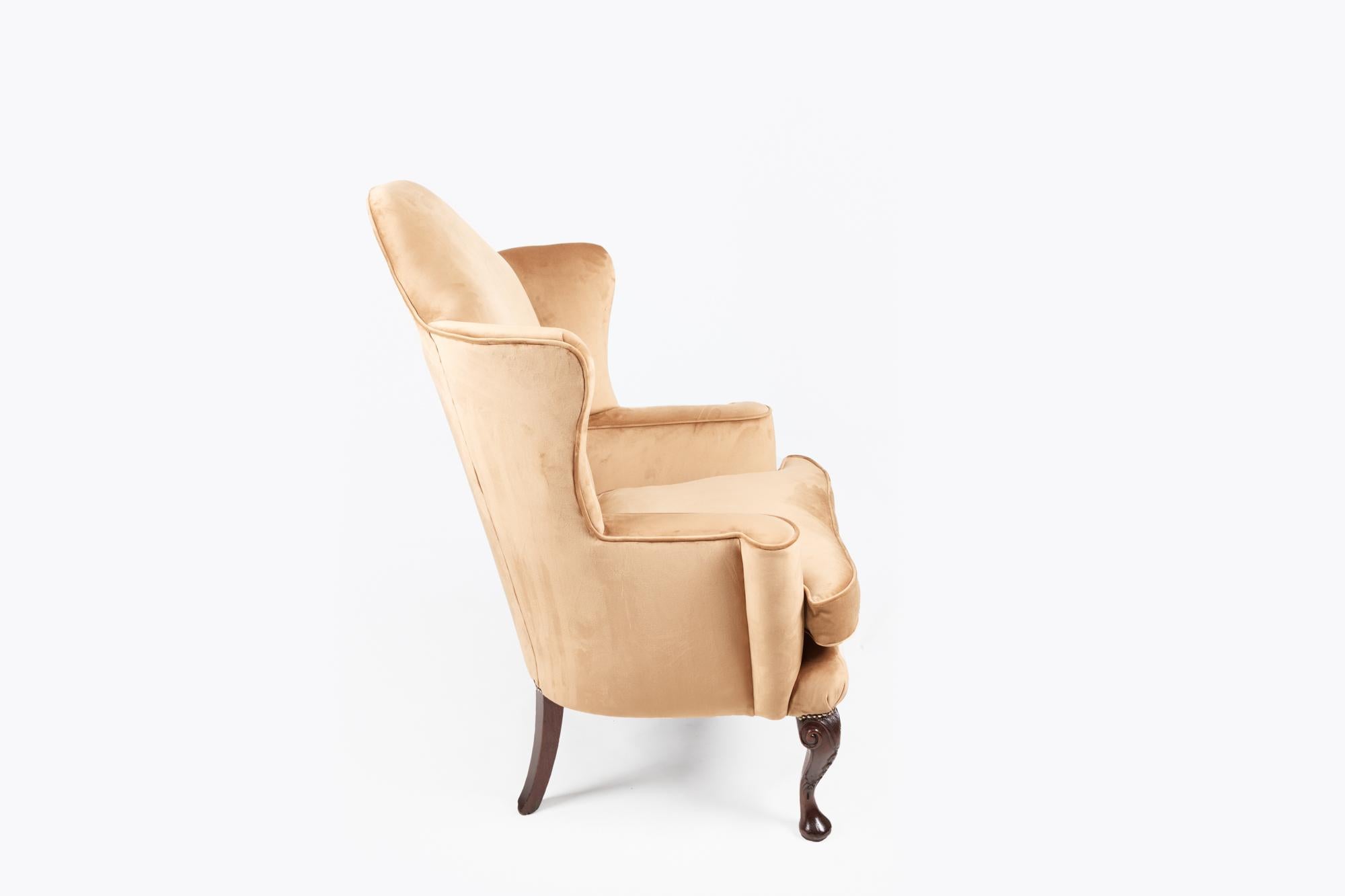 XVIIIe siècle et antérieur Chaise à oreilles en acajou irlandais du 18e siècle en vente