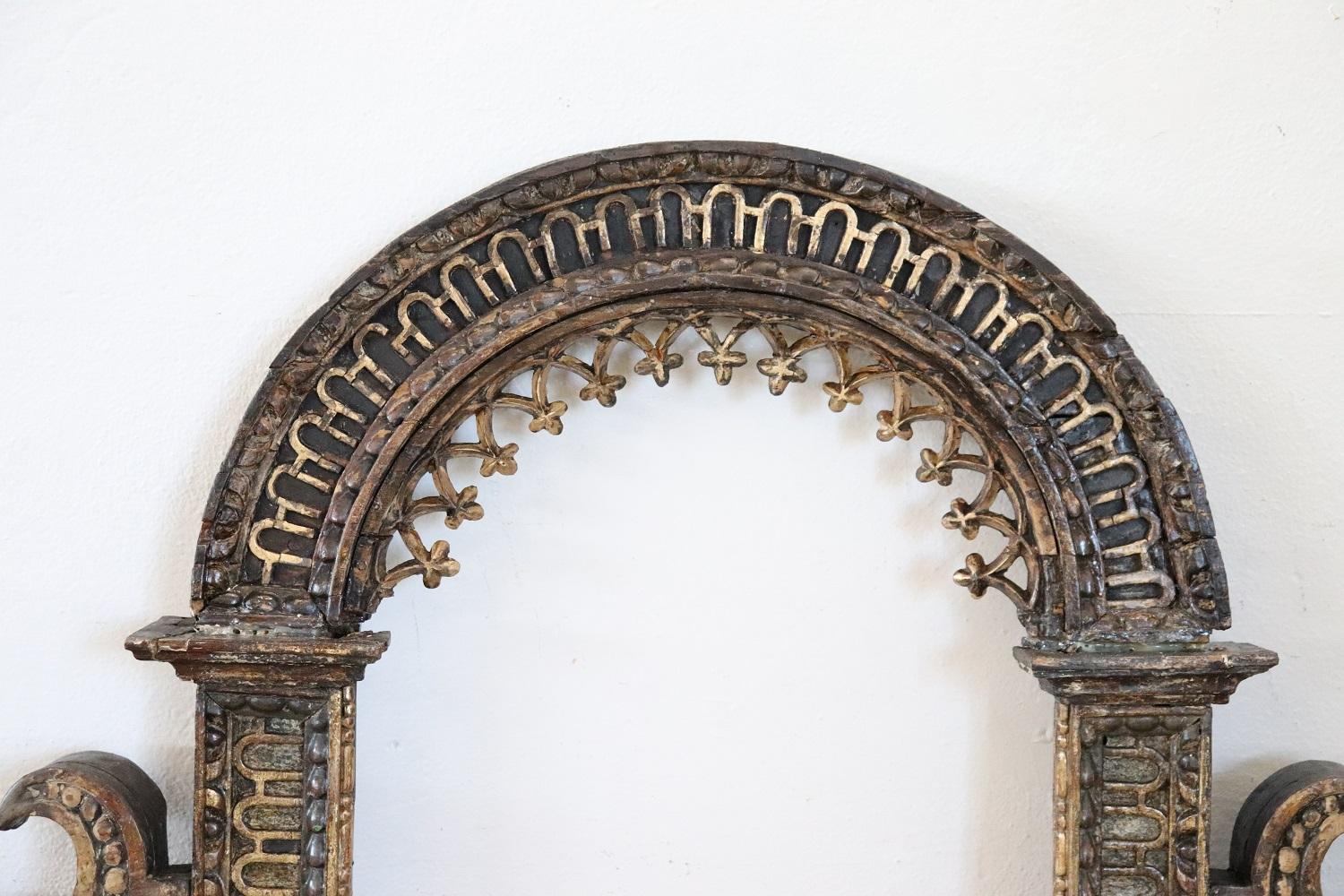 Hand-Carved 18th Century Italian Antique Hand Carved Wood Frame For Sale