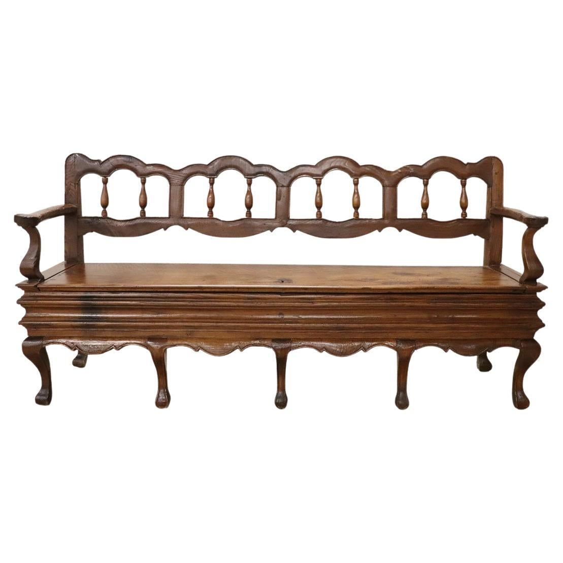 18th Century Italian Antique Louis XV Bench in Solid Walnut Wood For Sale