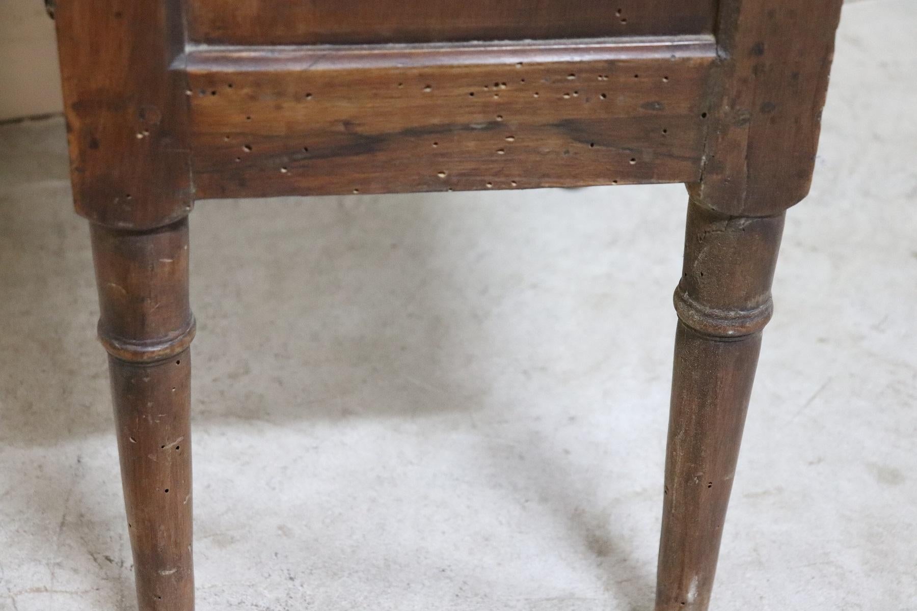 18th Century Italian Antique Louis XVI Walnut Wood Nightstand 7