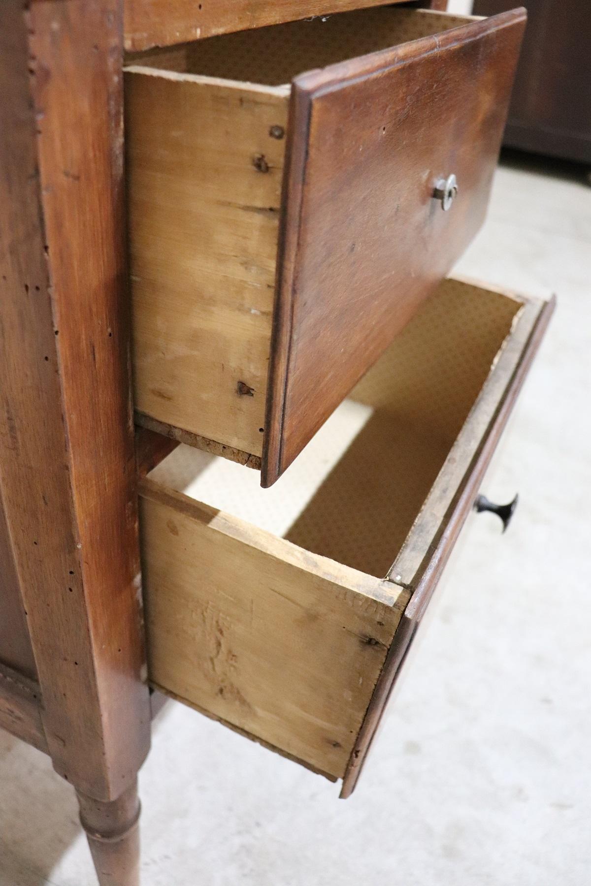 18th Century Italian Antique Louis XVI Walnut Wood Nightstand In Fair Condition In Casale Monferrato, IT