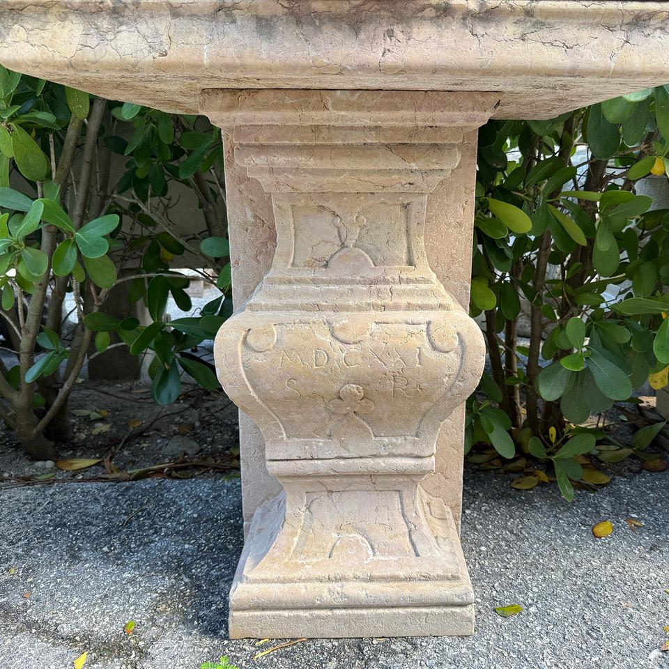 Marble 18th Century Italian Antique Wall Fontana Verona For Sale