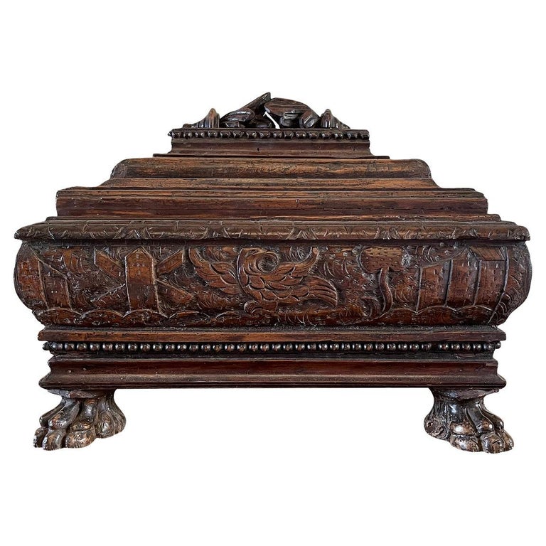 18th Century Italian Antique Walnut Coffret in the Manner of Rosso ...