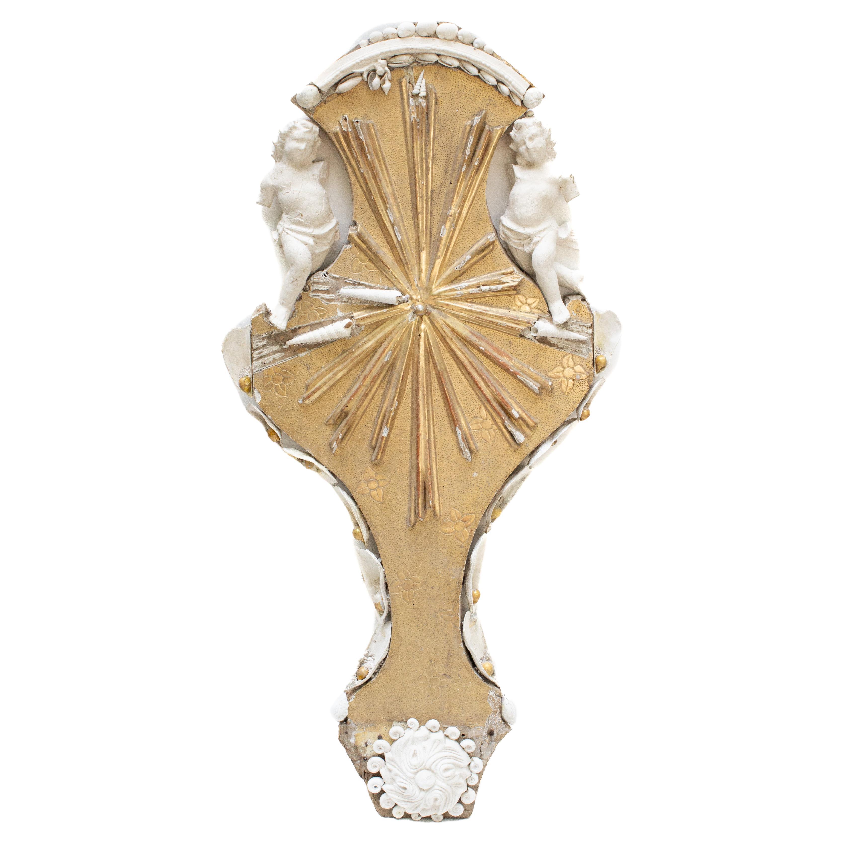Élément architectural italien du 18ème siècle avec anges en plâtre coulé à la main en vente