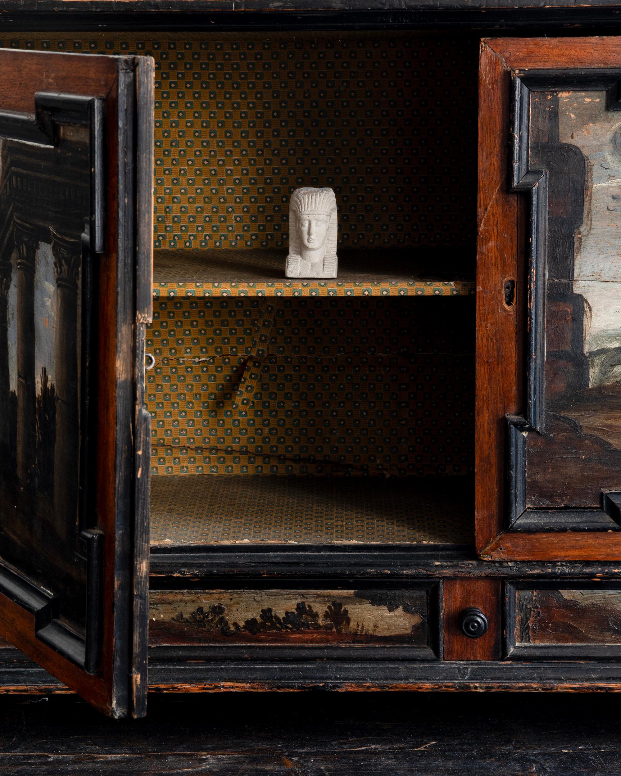 18th Century Italian Baroque Cabinet For Sale 1