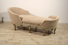 18th Century, Italian Baroque Carved and Lacquered Wood Chaise Longue