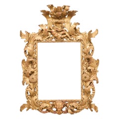 Cornice per specchio in legno intagliato e dorato, in stile barocco italiano del XVIII secolo