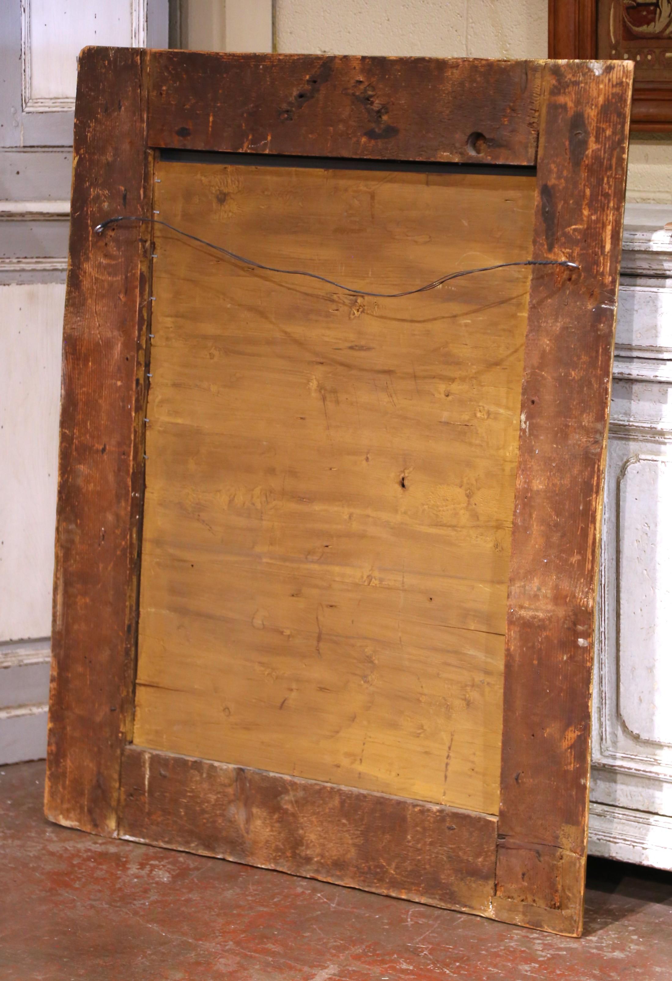 Espejo de pared barroco italiano del siglo XVIII en madera dorada con concha tallada y follaje en venta 1