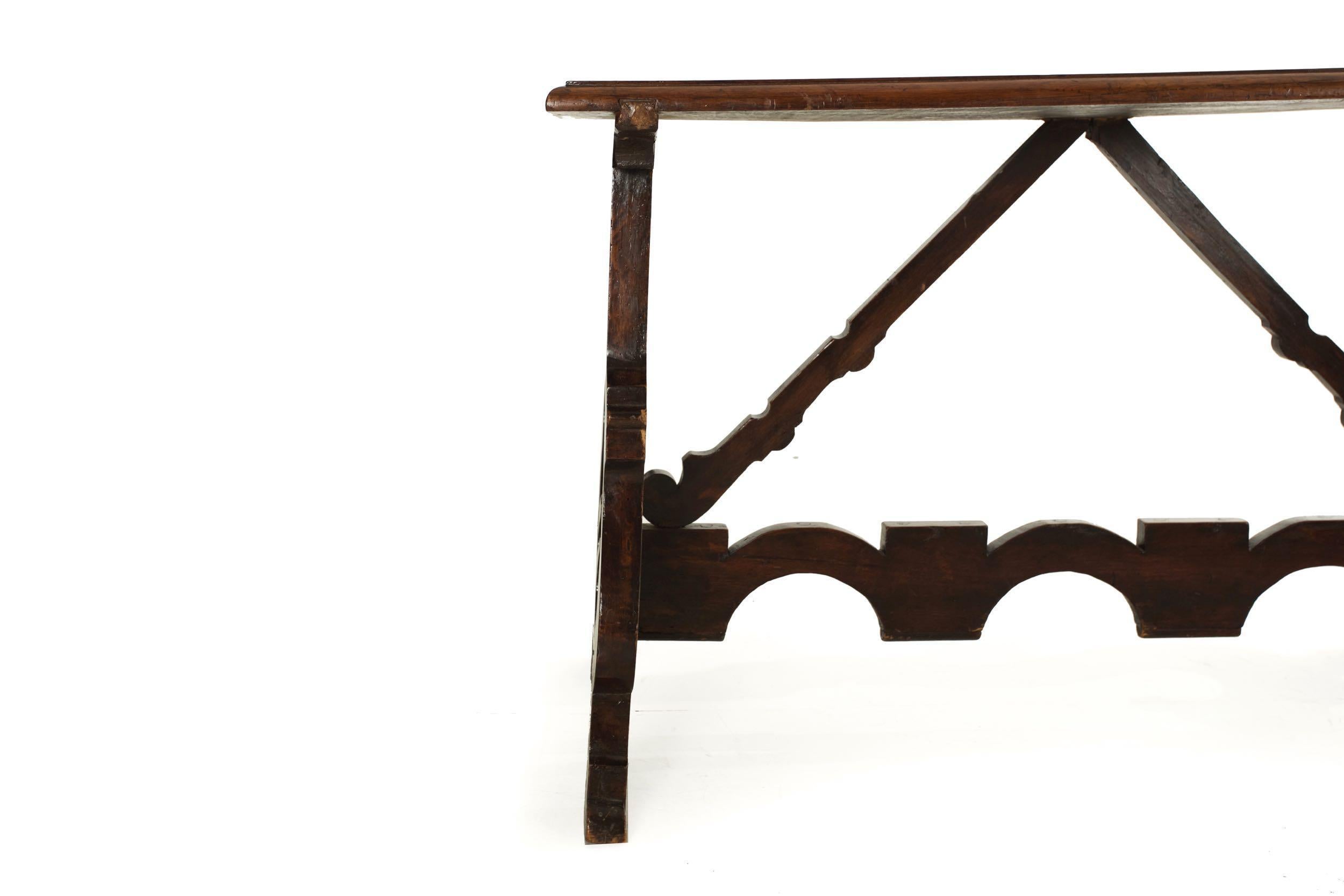 18th Century Italian Baroque Inlaid Walnut Trestle-Base Center Table For Sale 3