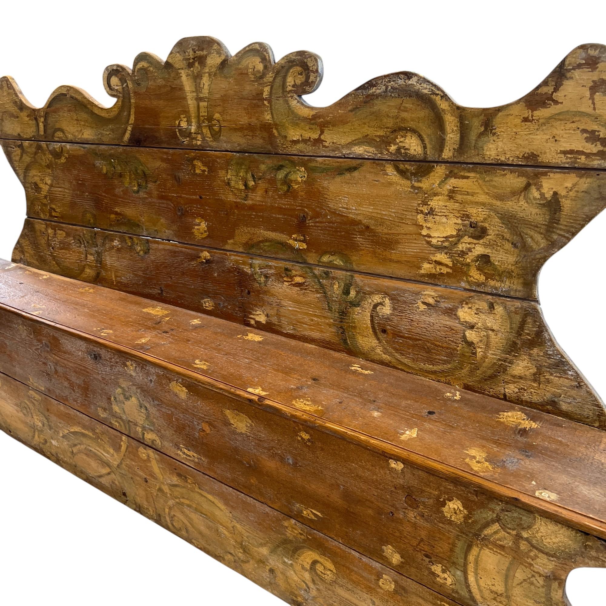Banco de recibidor antiguo policromado barroco italiano del siglo XVIII Barroco en venta