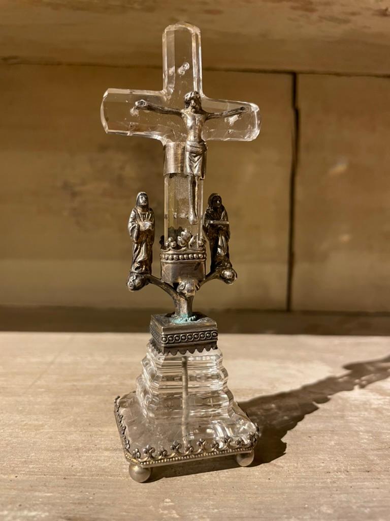 18th Century Italian Baroque Silver and Rock Crystal Crucifix For Sale 6
