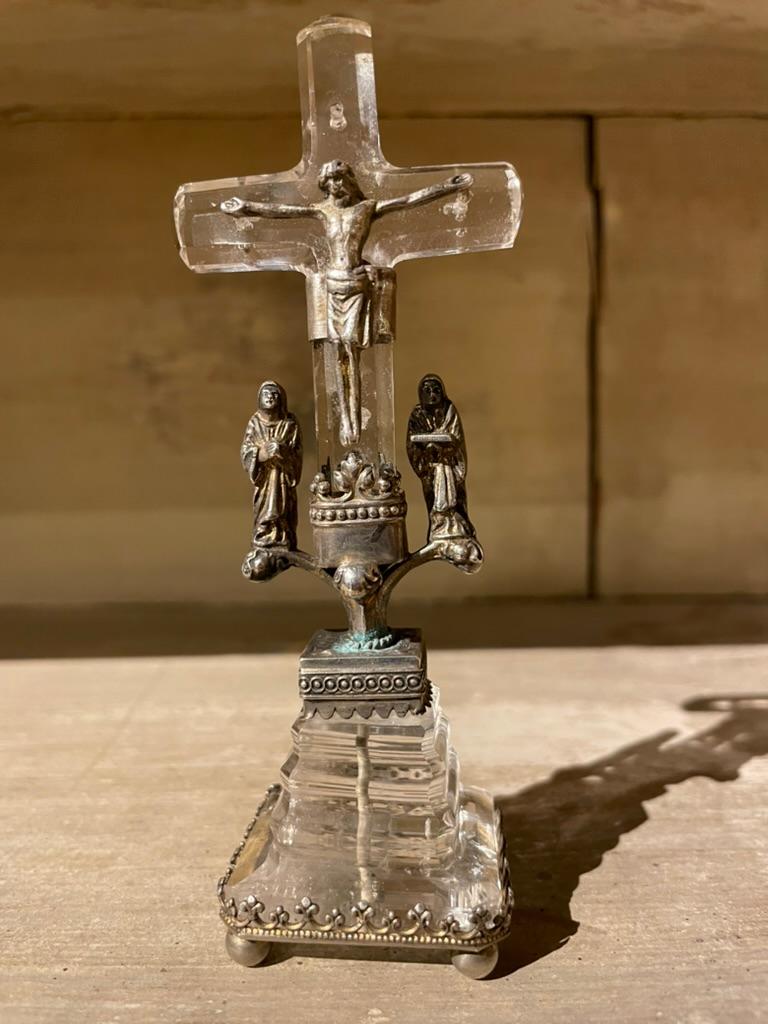 18th Century Italian Baroque Silver and Rock Crystal Crucifix For Sale 7
