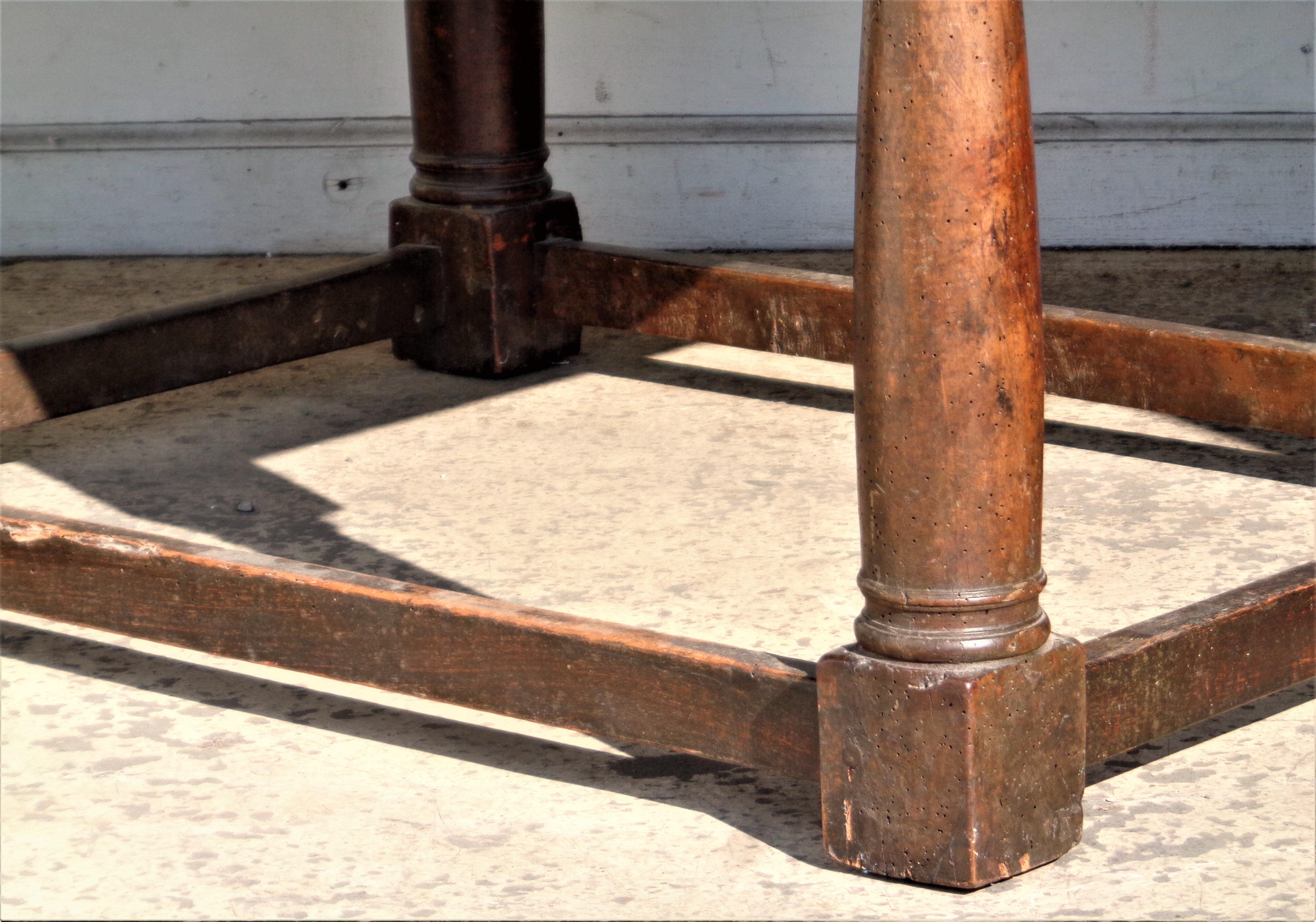 18th Century and Earlier 18th Century Italian Baroque Walnut Table For Sale