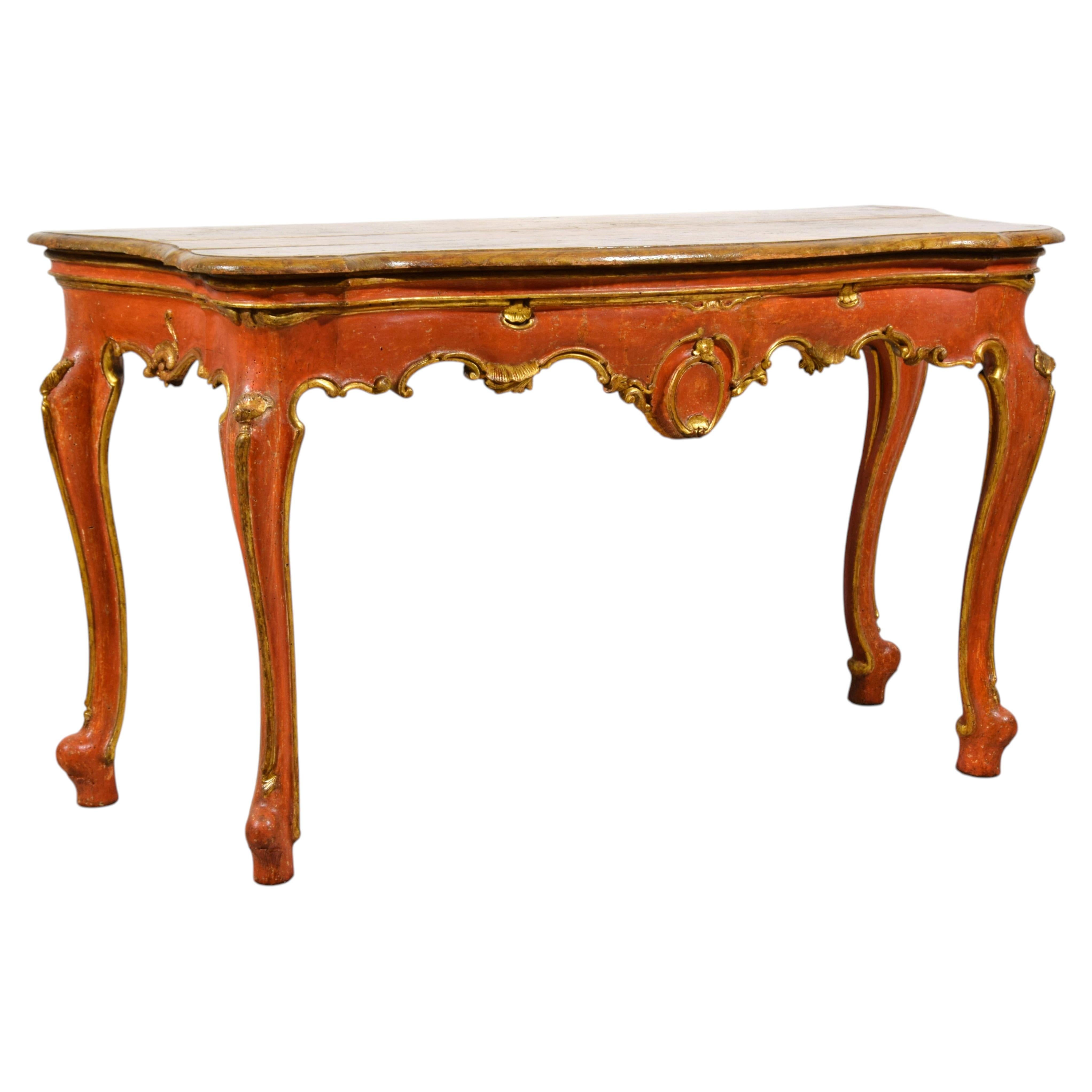 18th Century, Italian Baroque Wood Lacquered Consolle