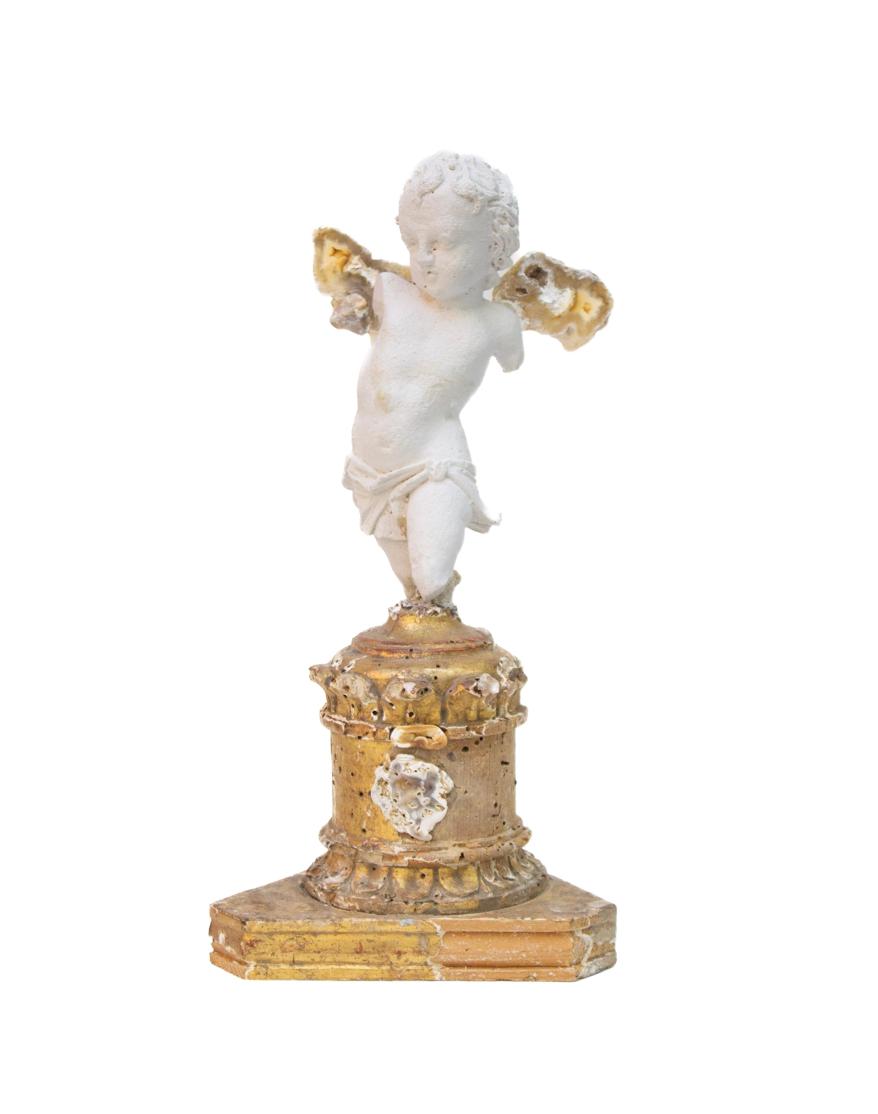 Hand-Carved 18th Century Italian Base with Plaster Cherub Fragment and Polished Agate Coral For Sale