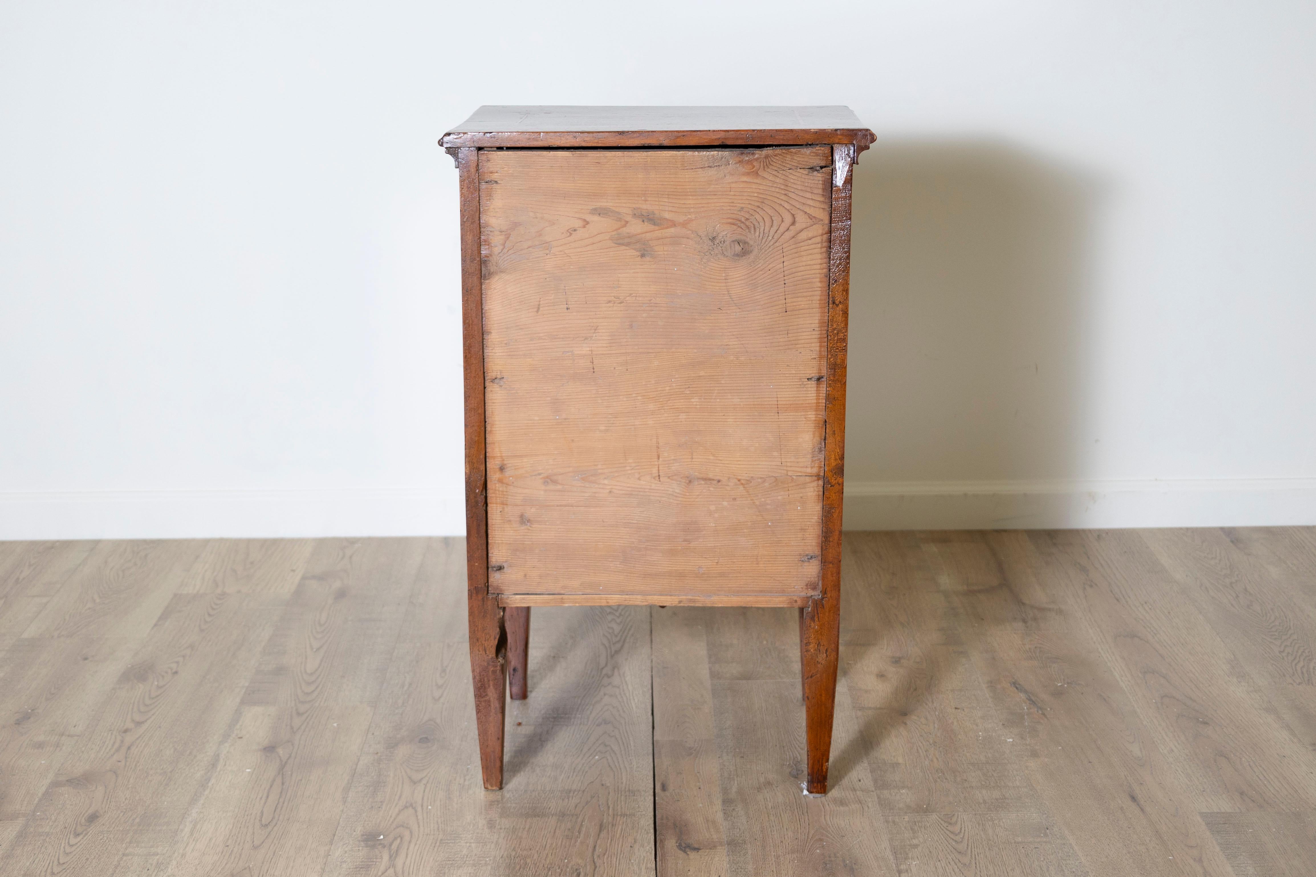 18th Century Italian Bedside Table Circa 1790 For Sale 1