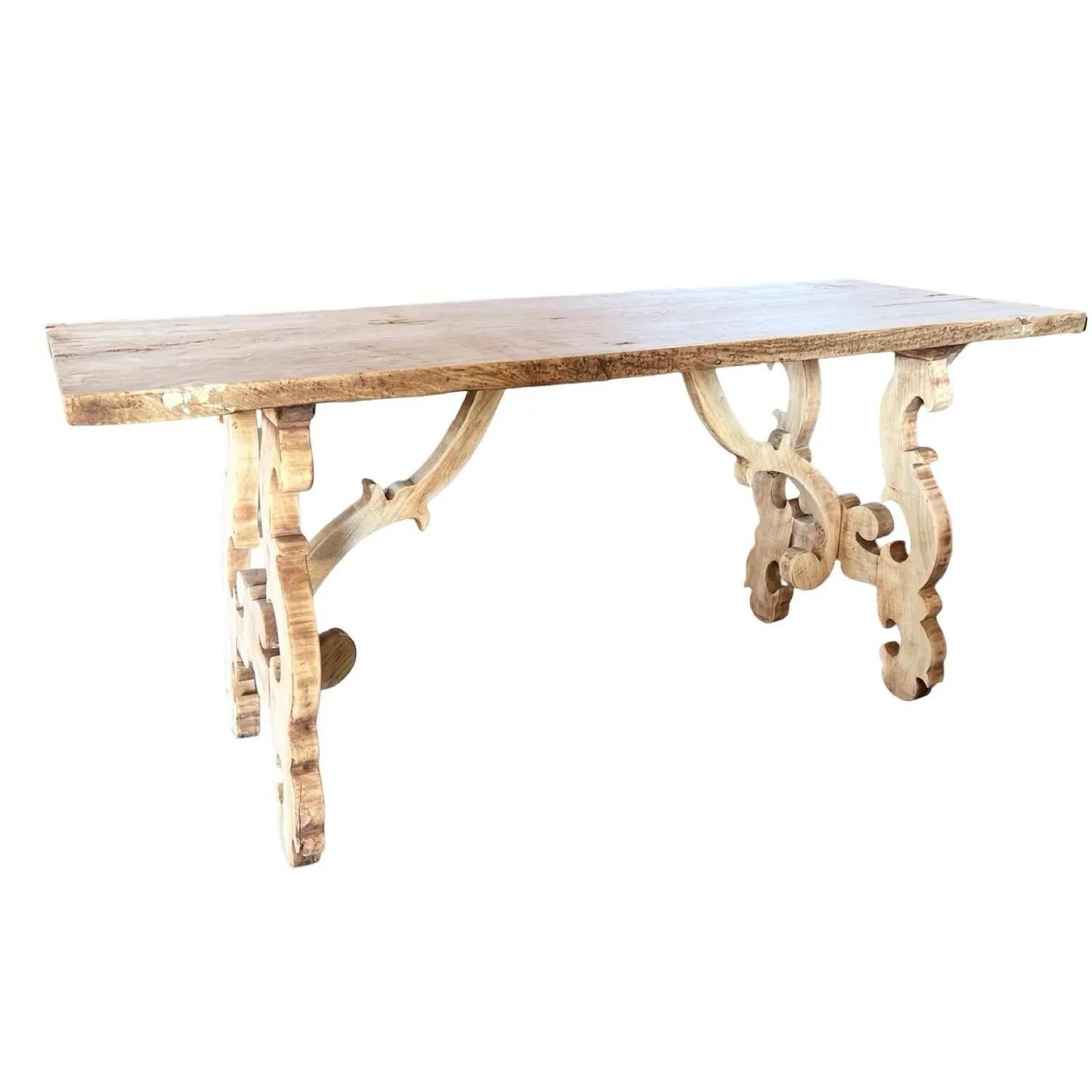 18th Century Italian Bleached Walnut Console Table with Lyre Legs For Sale 8