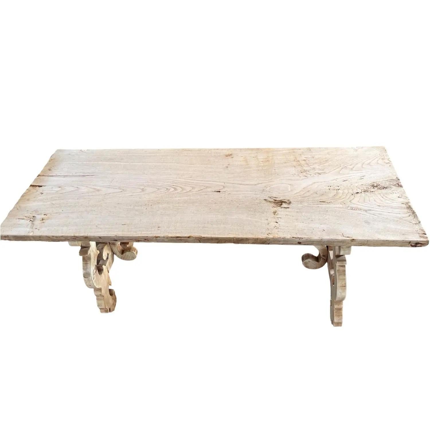 18th Century Italian Bleached Walnut Console Table with Lyre Legs In Good Condition For Sale In Viterbo, VT