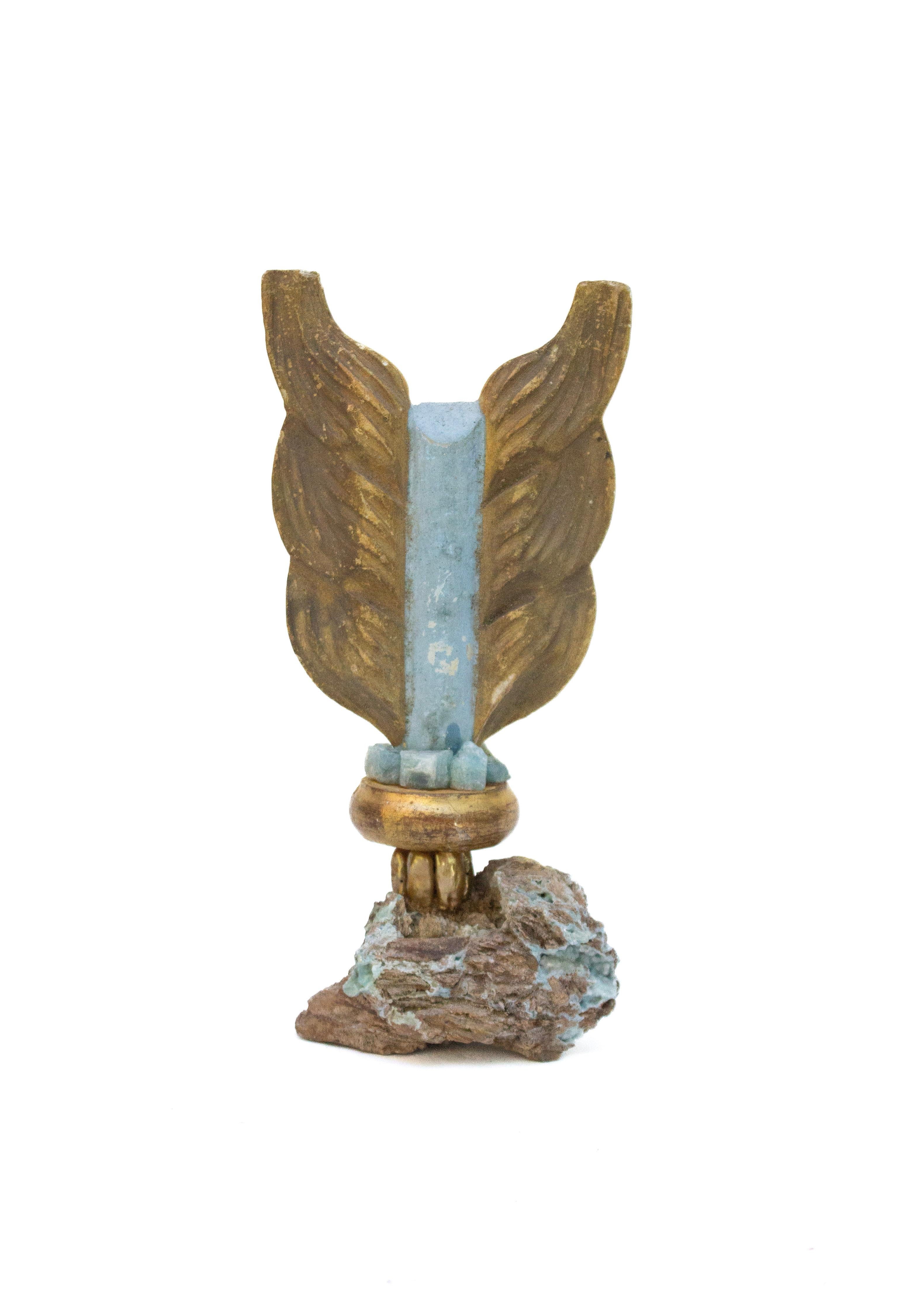 Italienischer blau vergoldeter Arrow mit Aquamarin und Barockperlen aus dem 18.