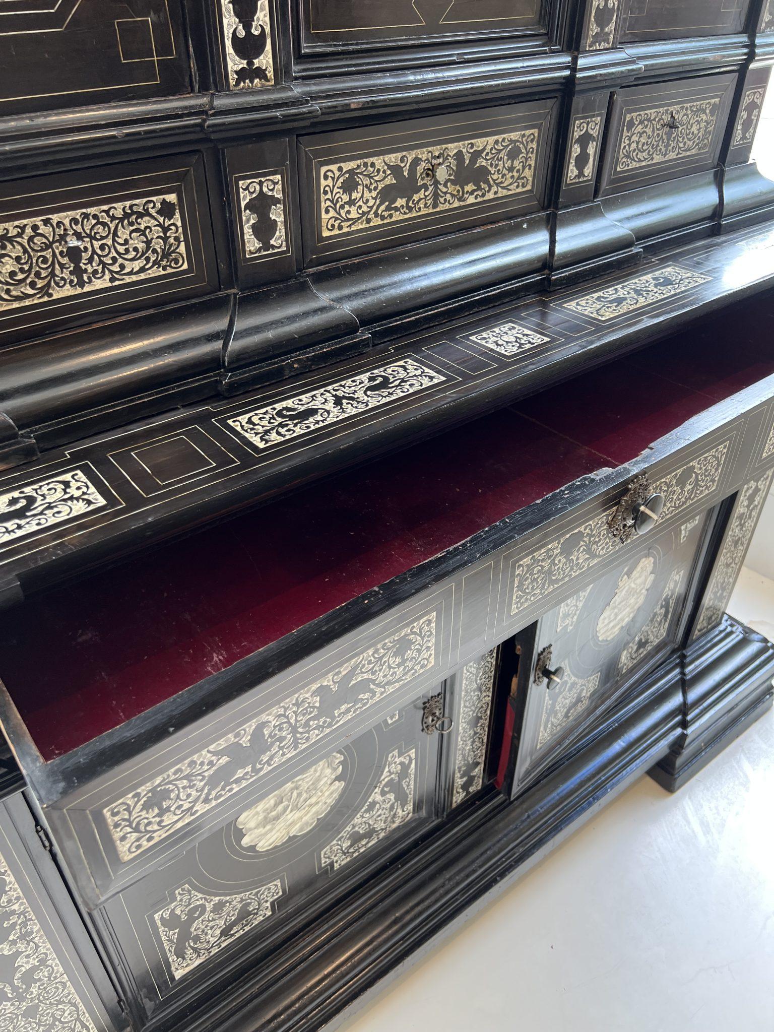 18th Century Italian Cabinet with Bone Inlay For Sale 11