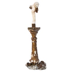 Candelero italiano del siglo XVIII con brechitas australis y calcopirita raras