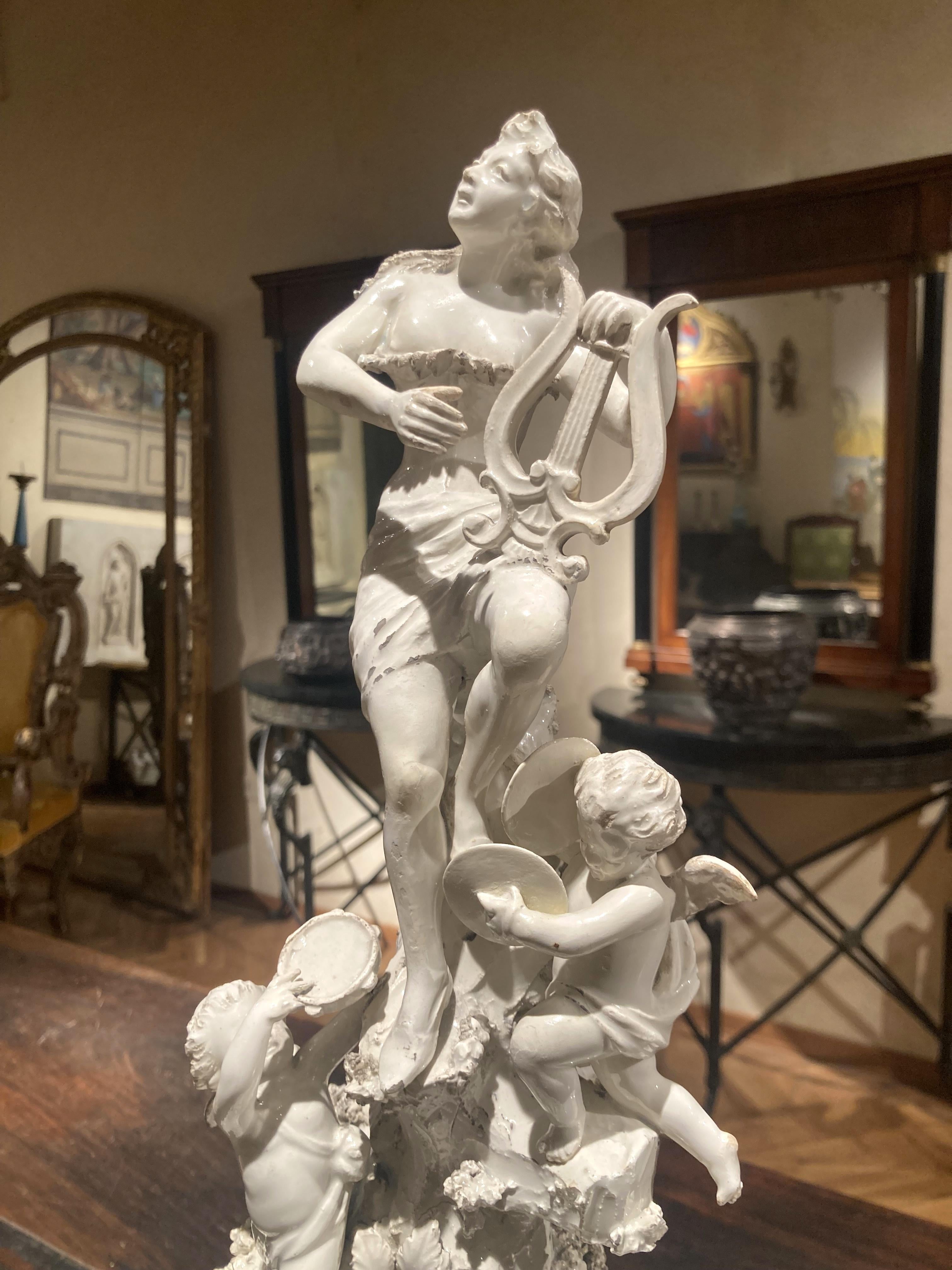Hand-Carved 18th Century Italian Capodimonte White Glazez Porcelain Figural Centerpiece For Sale