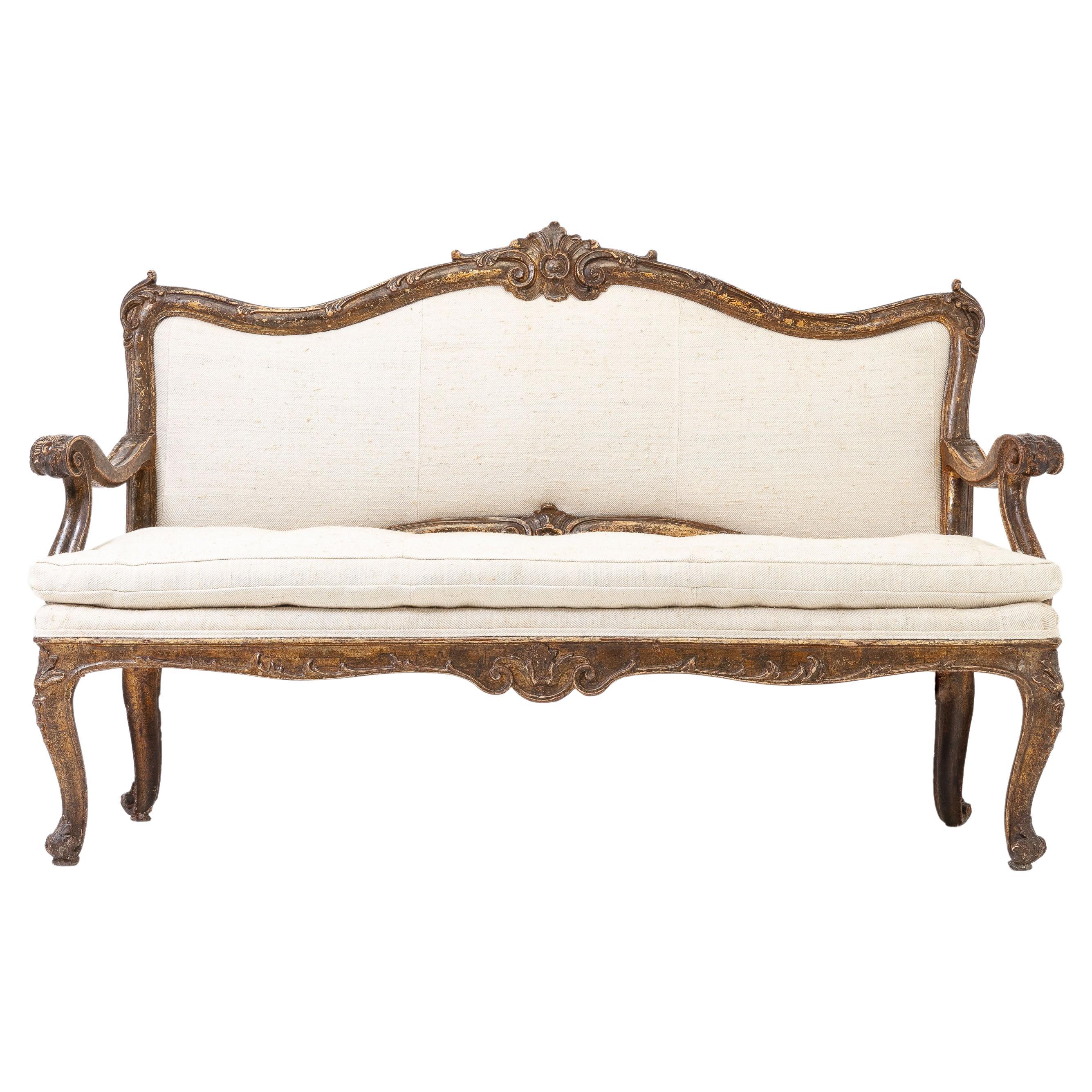 18th Century Italian Carved and Gilded Sofa For Sale