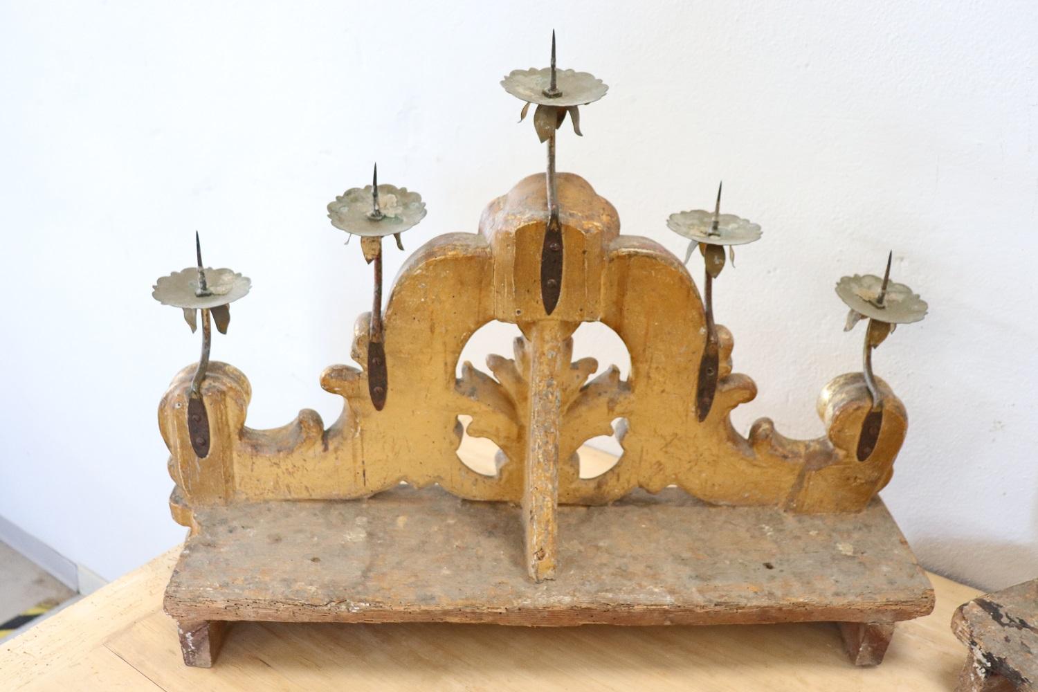 18th Century Italian Carved and Gilded Wood Pair of Antique Candelabrum For Sale 4