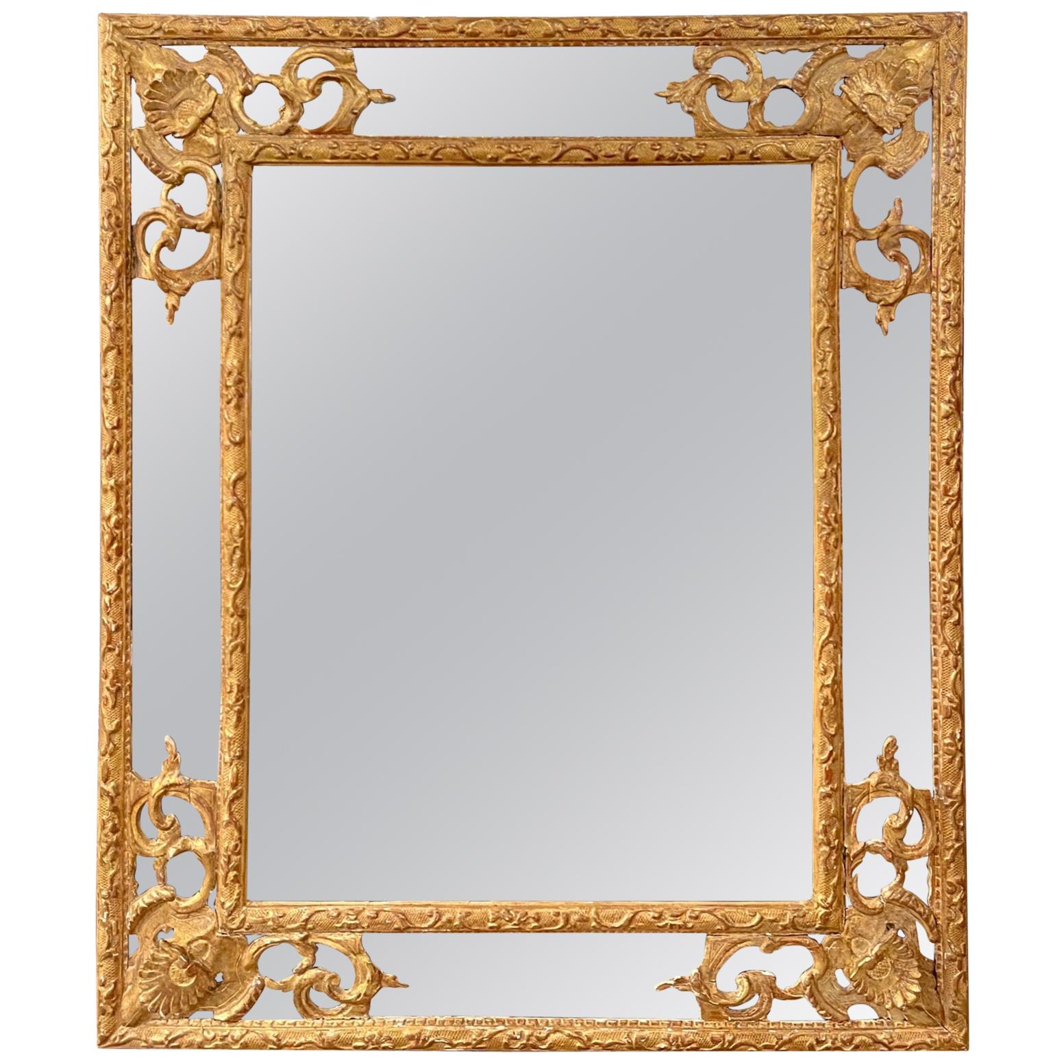 18th Century Italian Carved and Giltwood Mirror